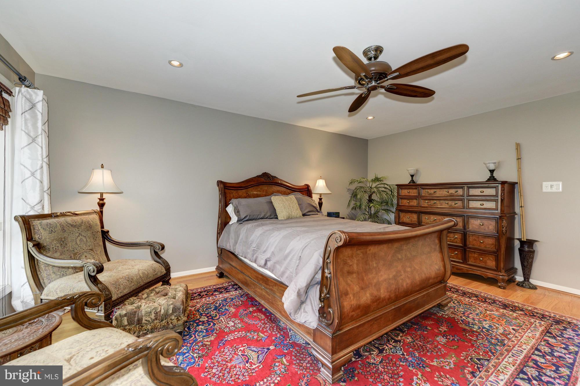 TREEBROOKE CONDOMINIUM - Residential