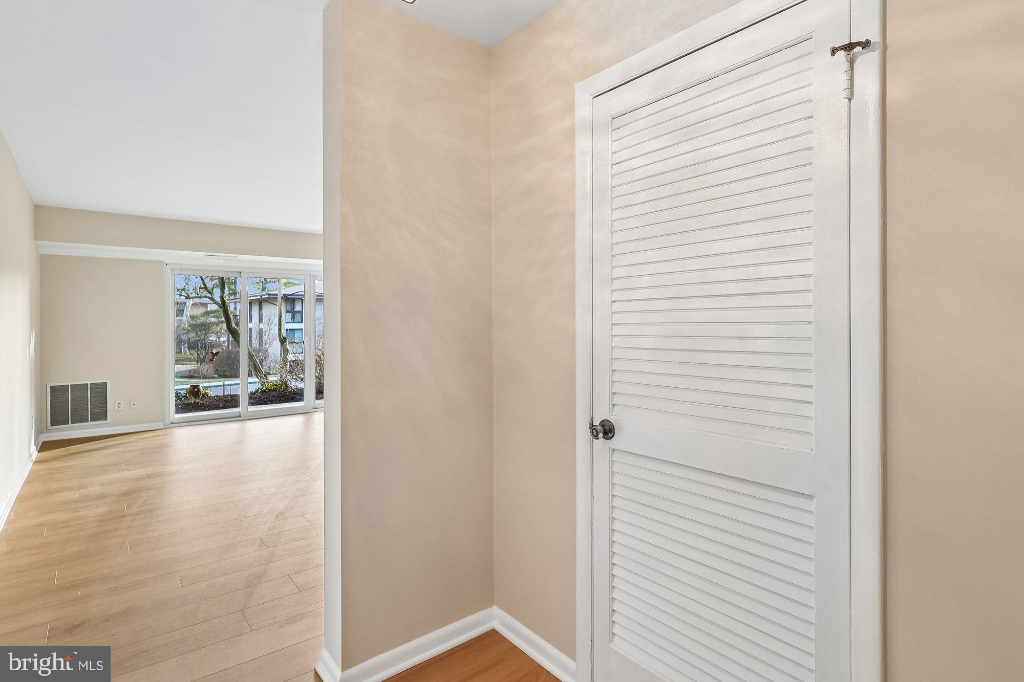 SEVERN HOUSE - Residential