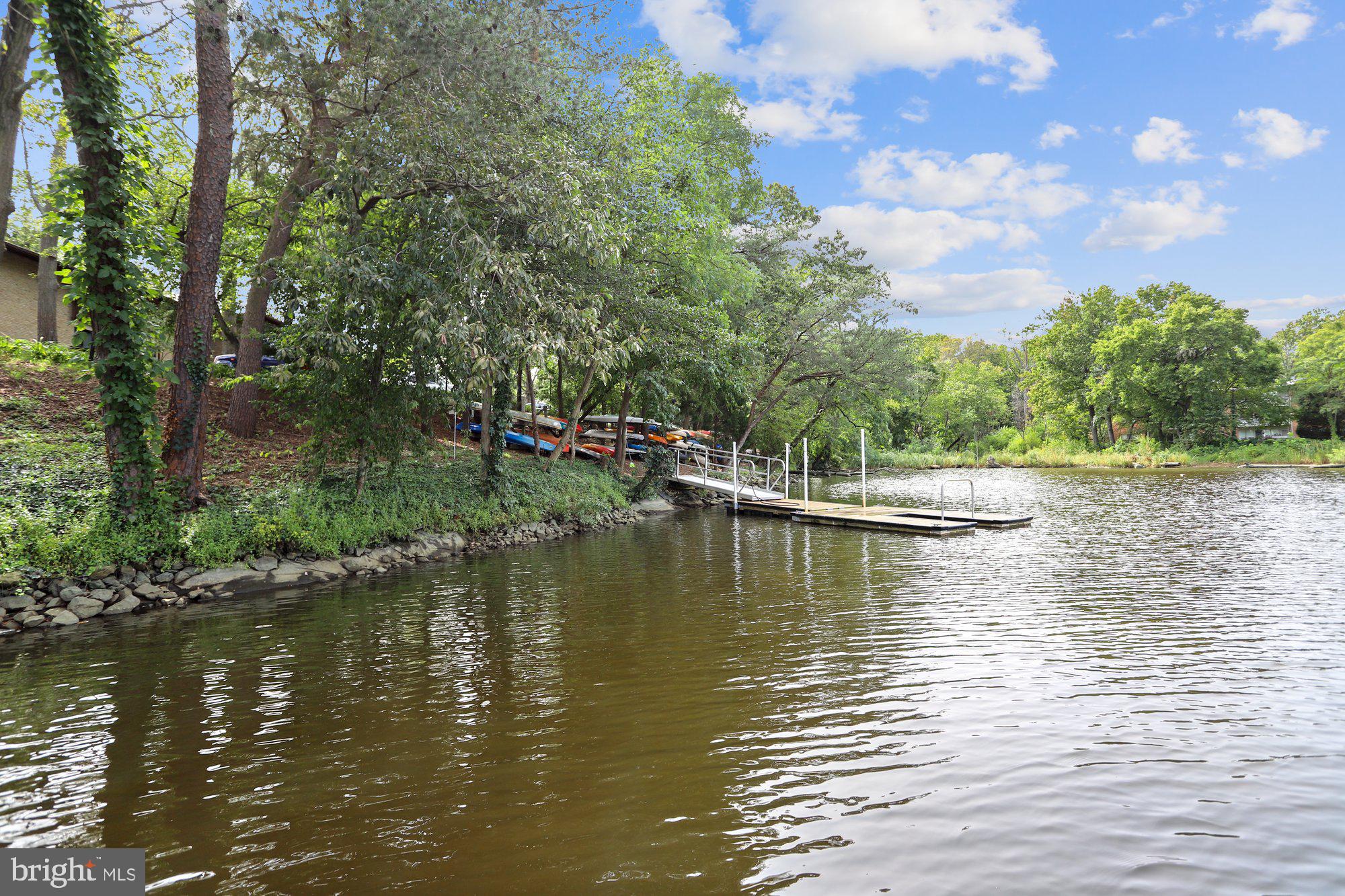 SEVERN HOUSE - Residential