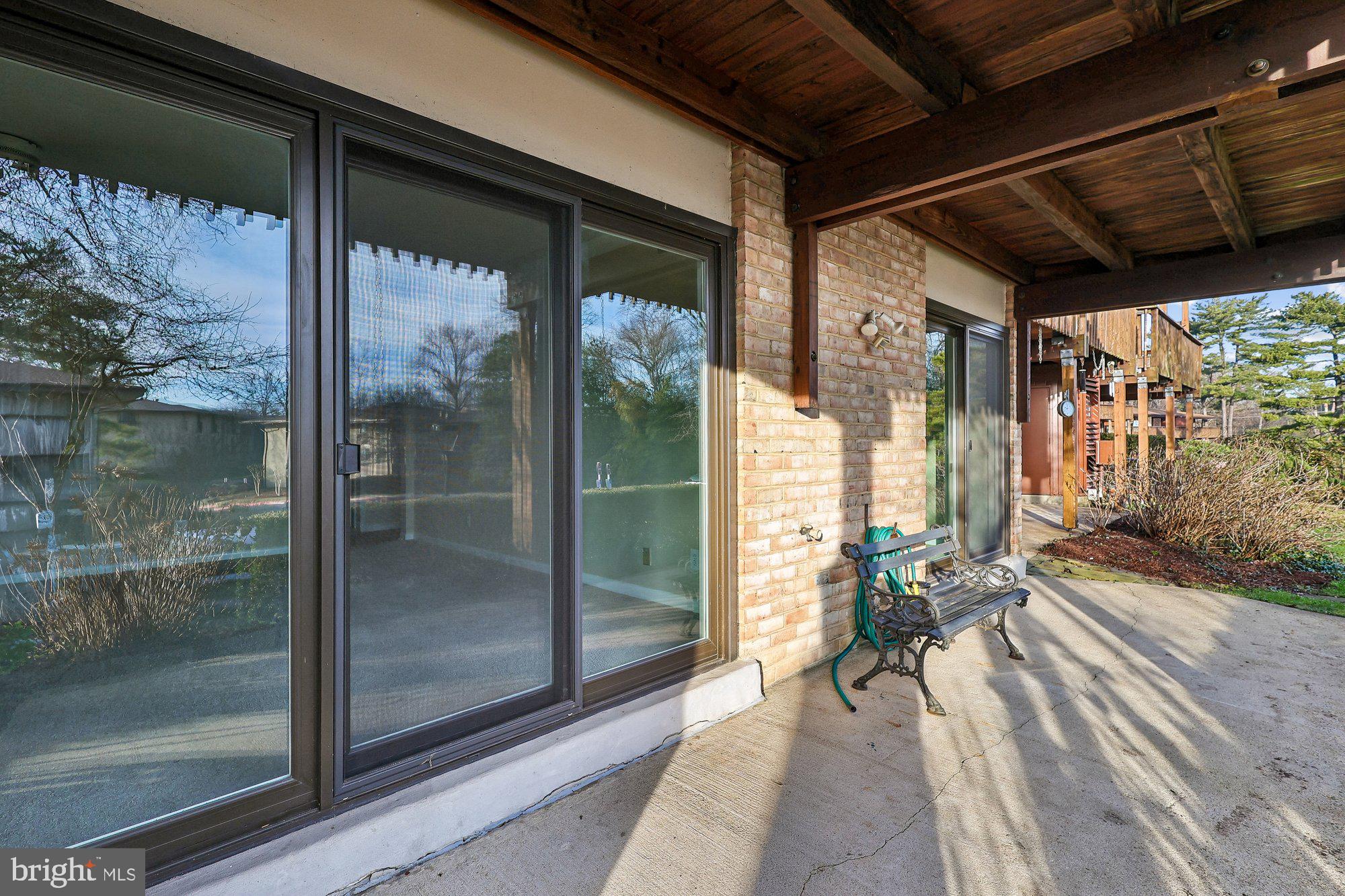 SEVERN HOUSE - Residential