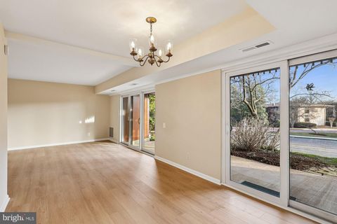 Condo For Sale - 769 Fairview Avenue #769B<br/> ANNAPOLIS, MD 21403