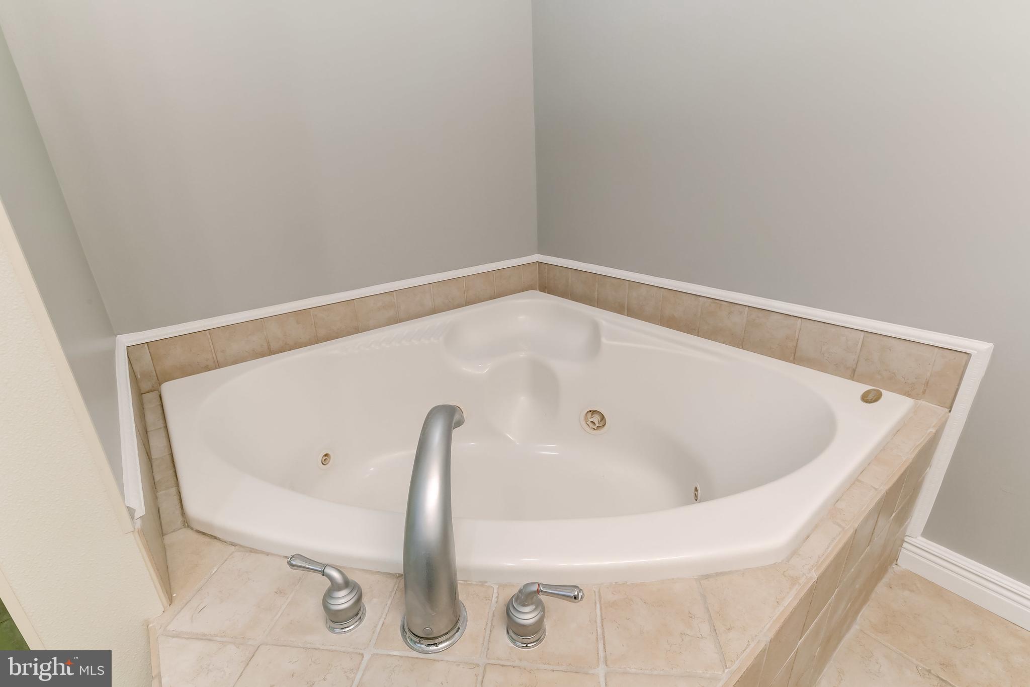 LOCUST POINT - Residential