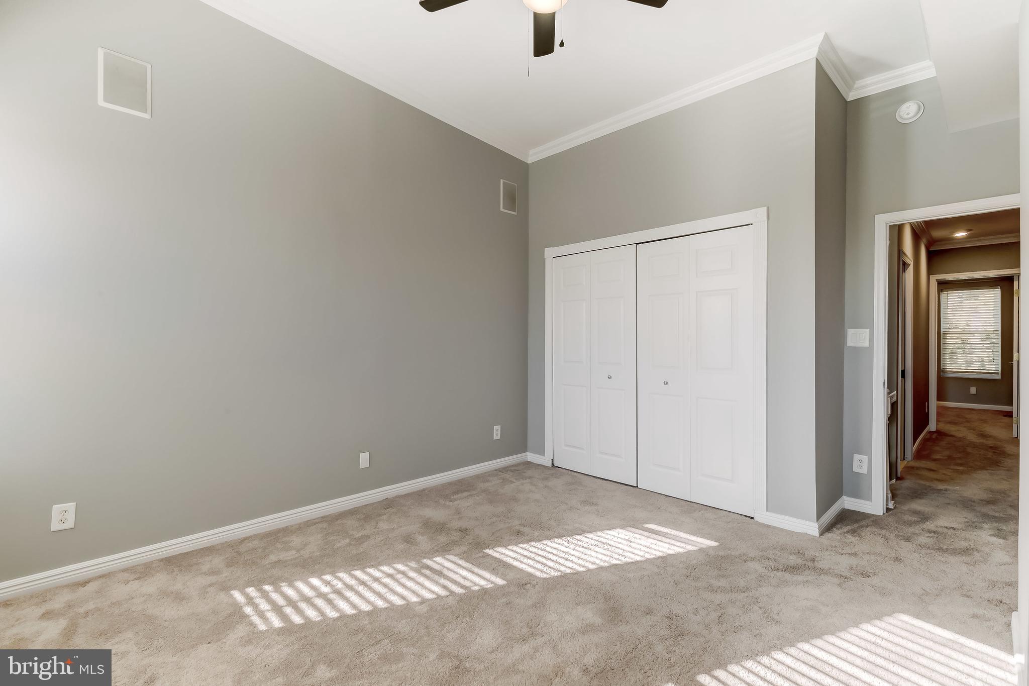 LOCUST POINT - Residential