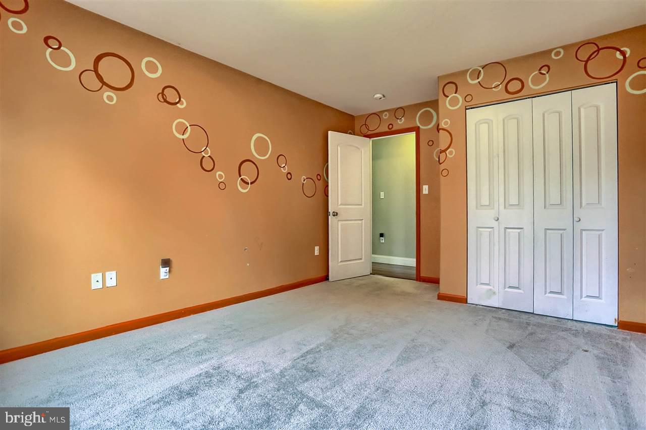 YORK NEW SALEM - Residential