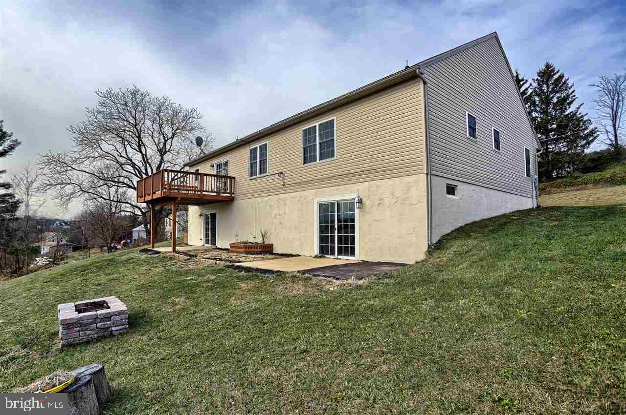 YORK NEW SALEM - Residential