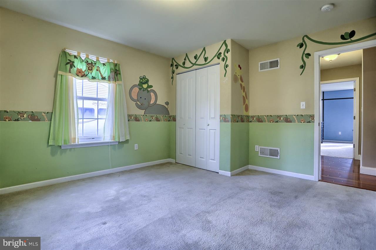 YORK NEW SALEM - Residential