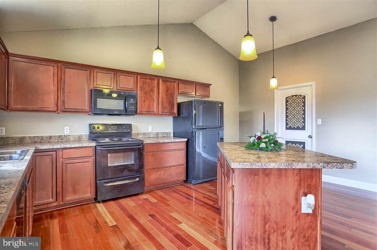 YORK NEW SALEM - Residential
