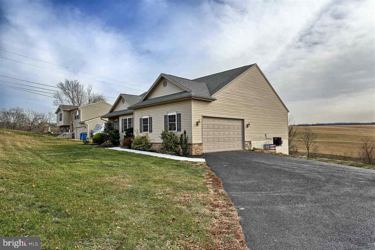 YORK NEW SALEM - Residential