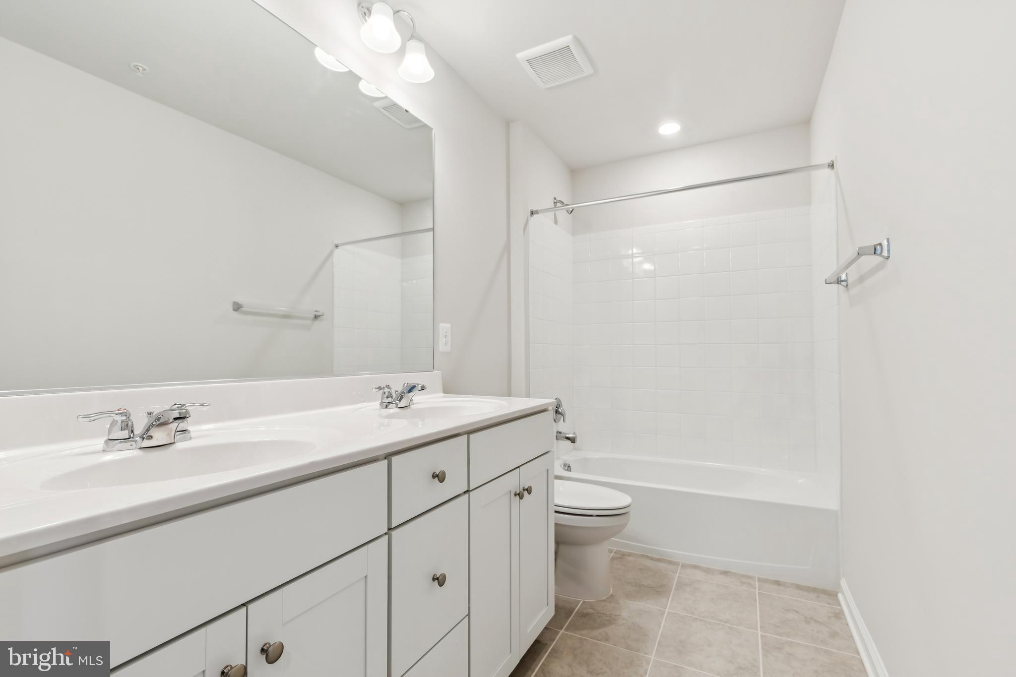 MONTPELIER HIGHLANDS - Residential