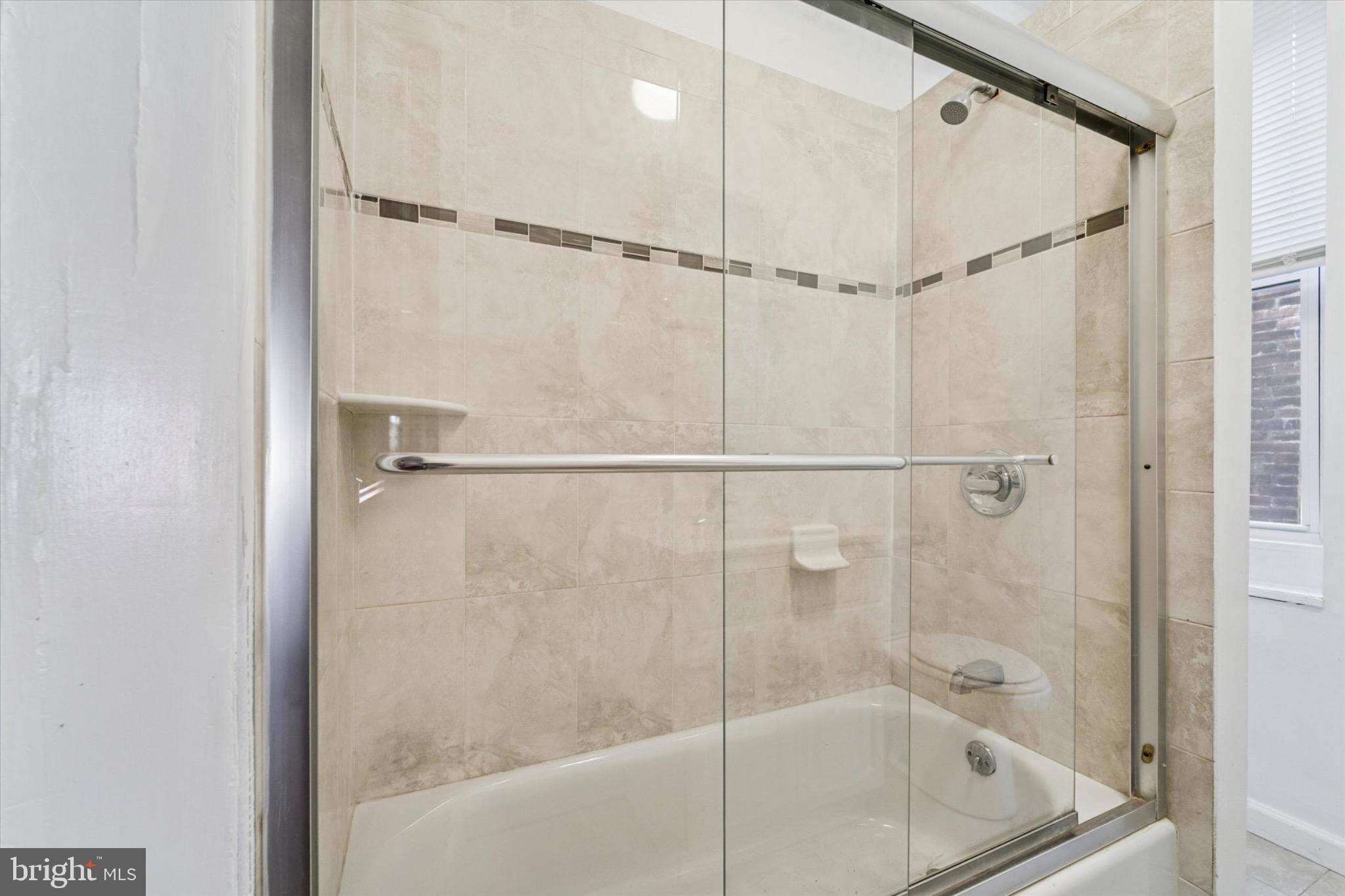 WEST PASSYUNK - Residential Lease