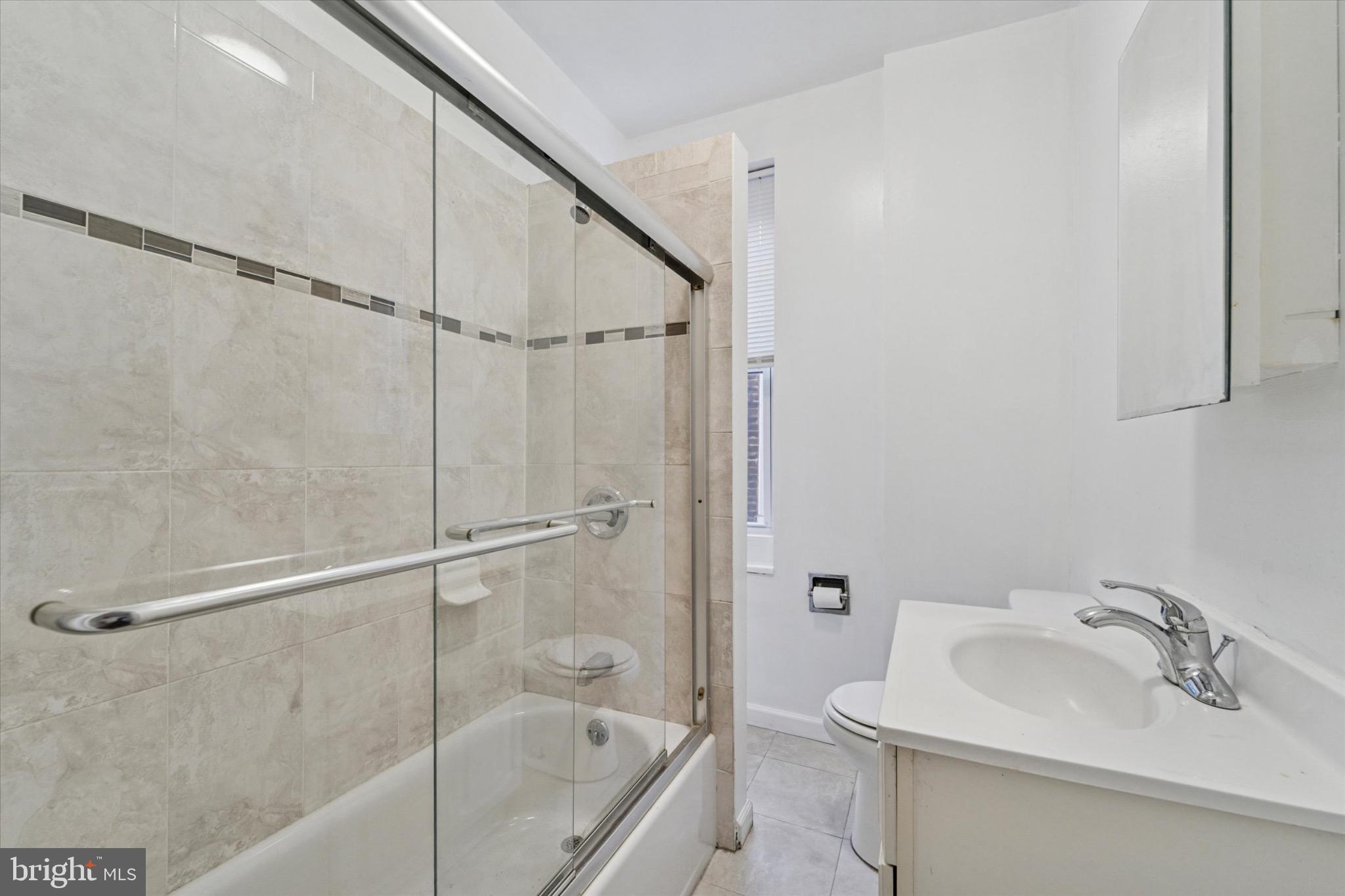 WEST PASSYUNK - Residential Lease