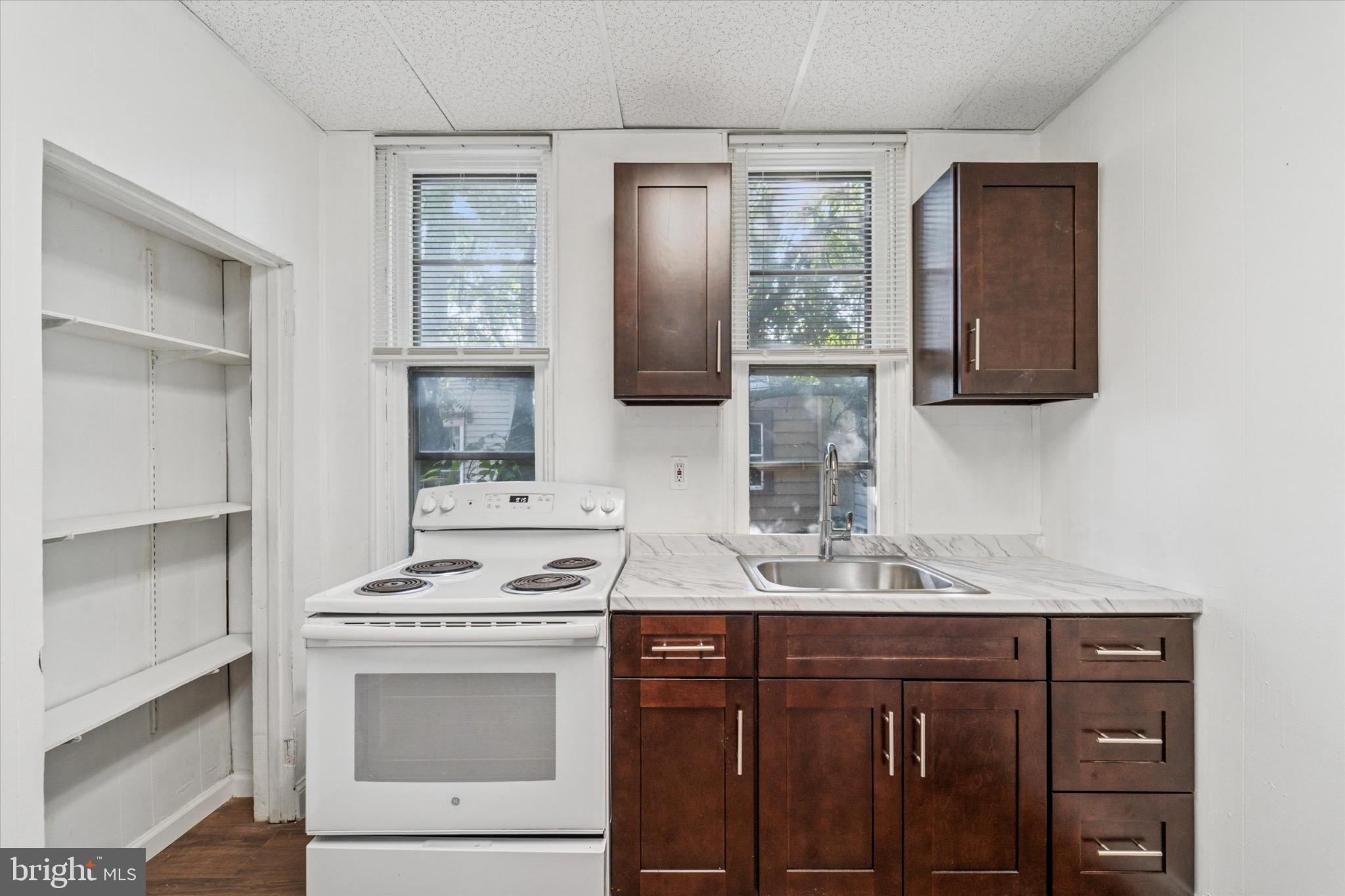 WEST PASSYUNK - Residential Lease