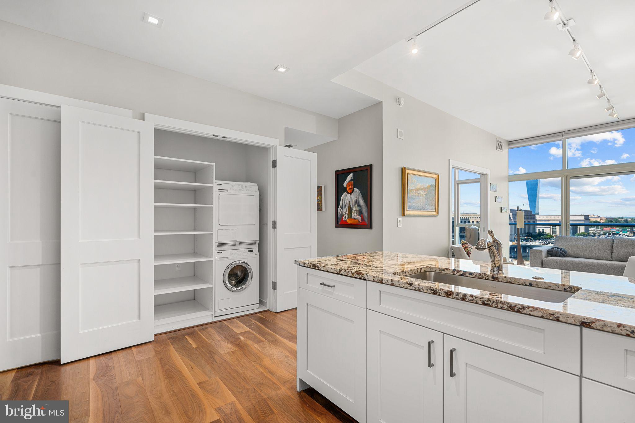 FITLER SQUARE - Residential