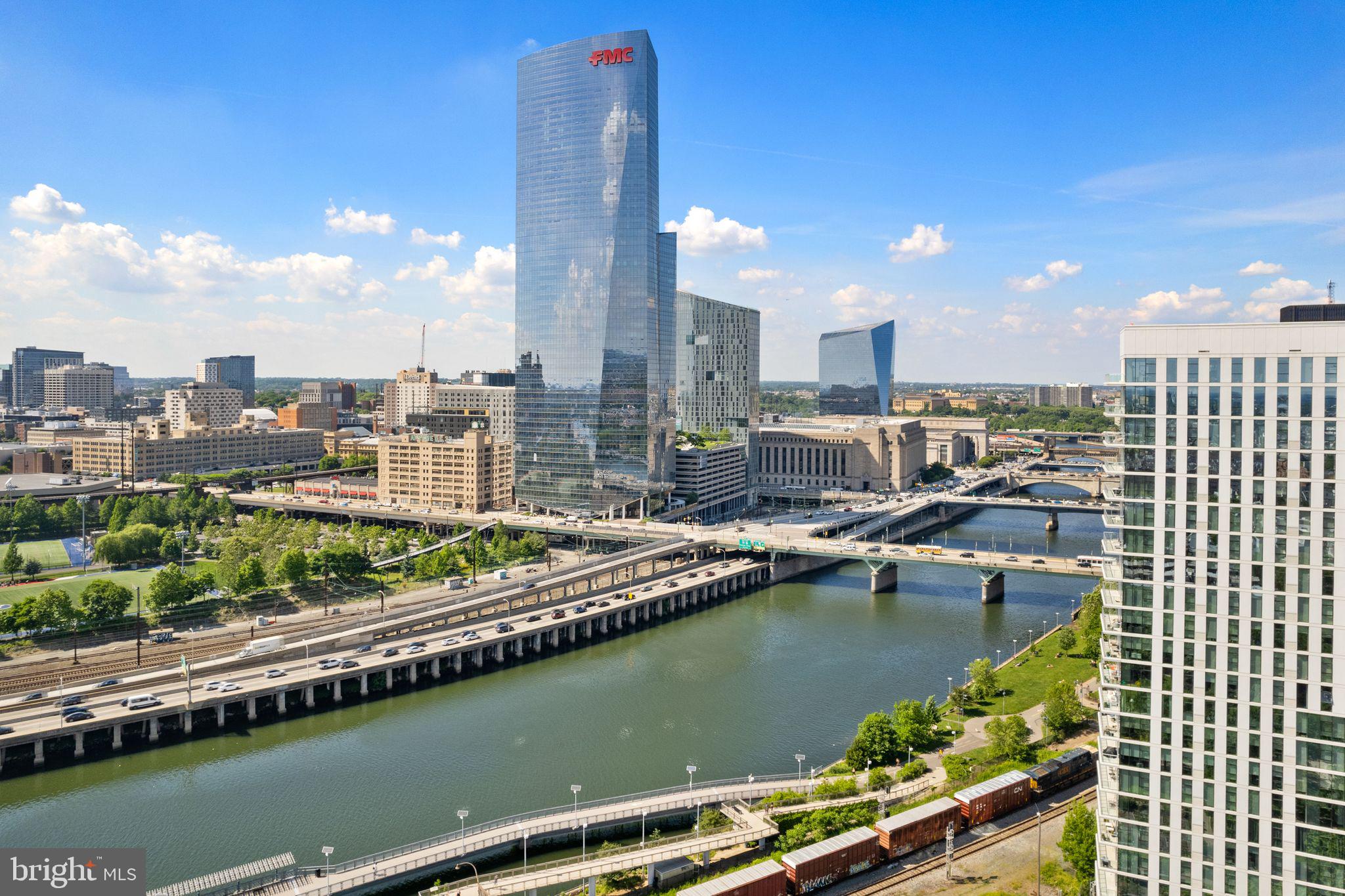 FITLER SQUARE - Residential