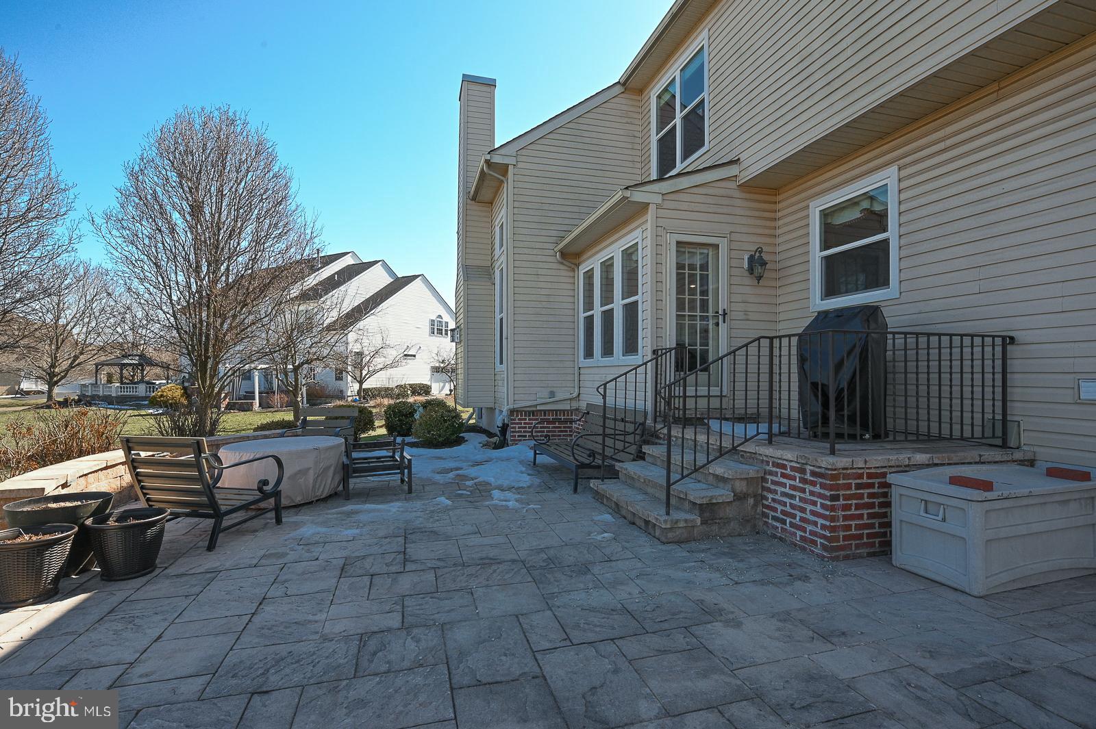 ESTATES AT PROV RE - Residential