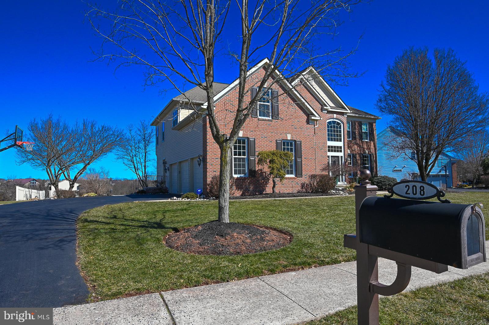 ESTATES AT PROV RE - Residential