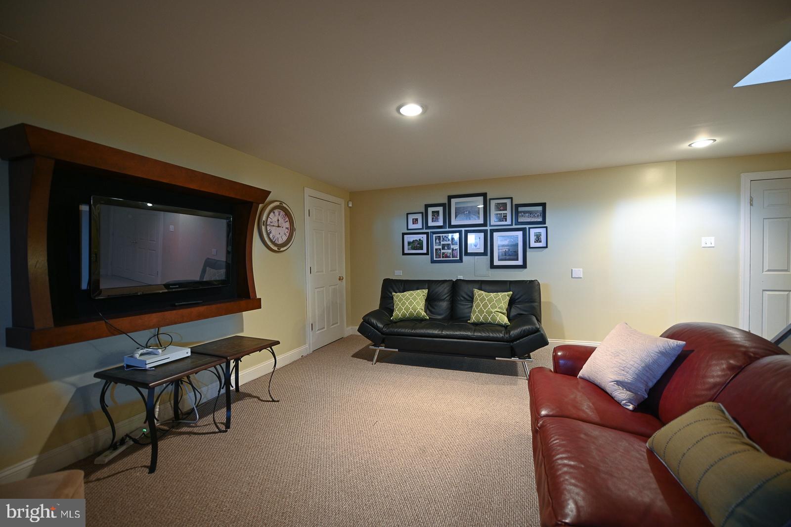 ESTATES AT PROV RE - Residential