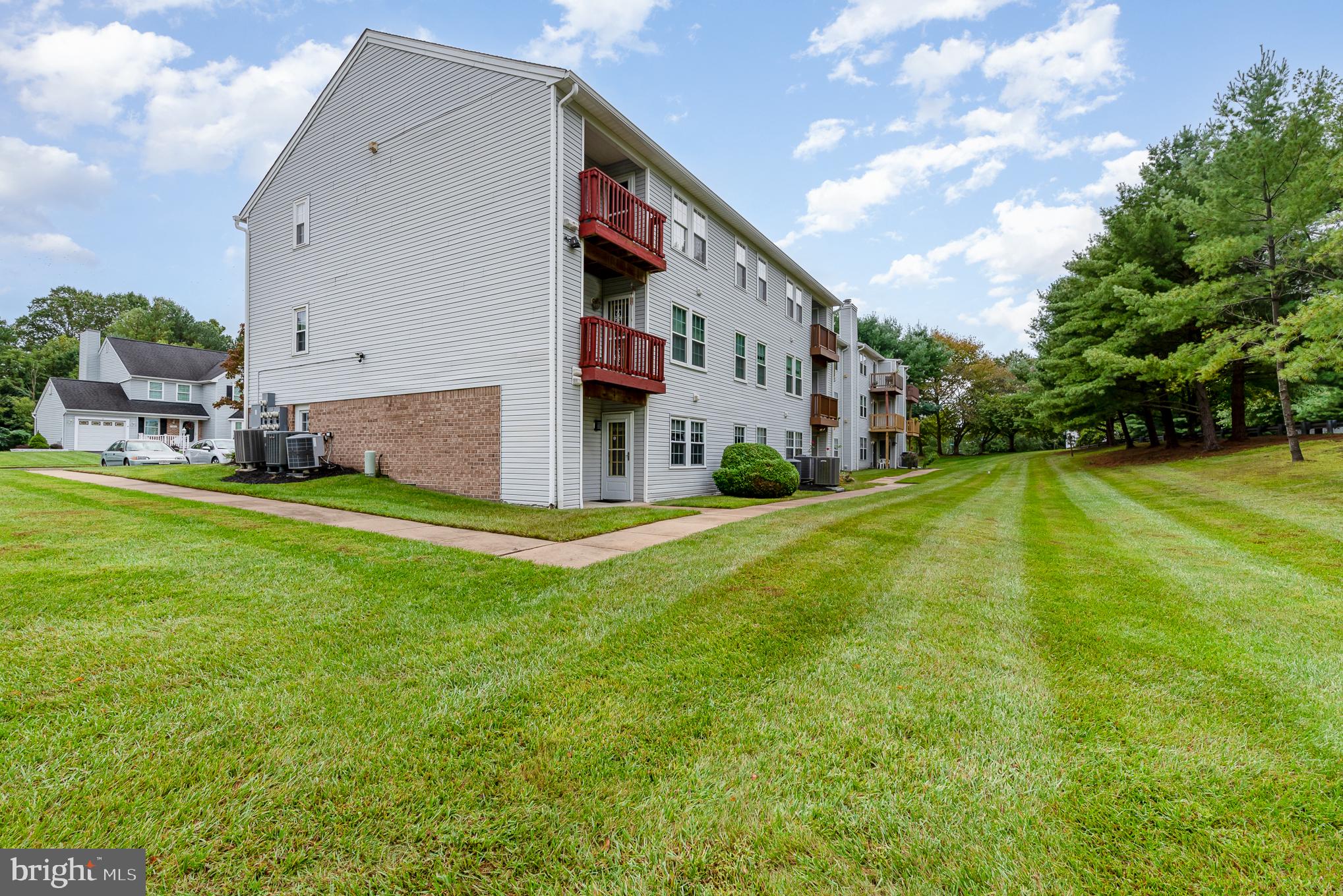 RED FOX FARMS - Residential