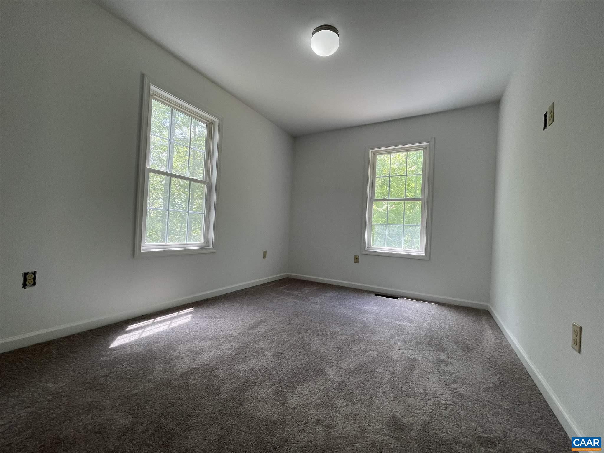 DOGWOOD VALLEY - Residential