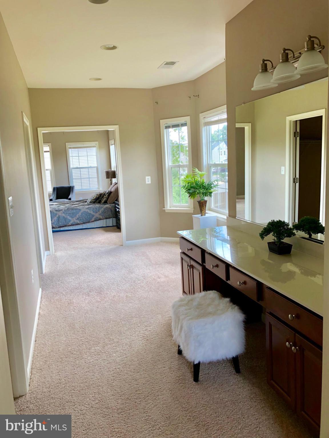 WINSBURY - Residential