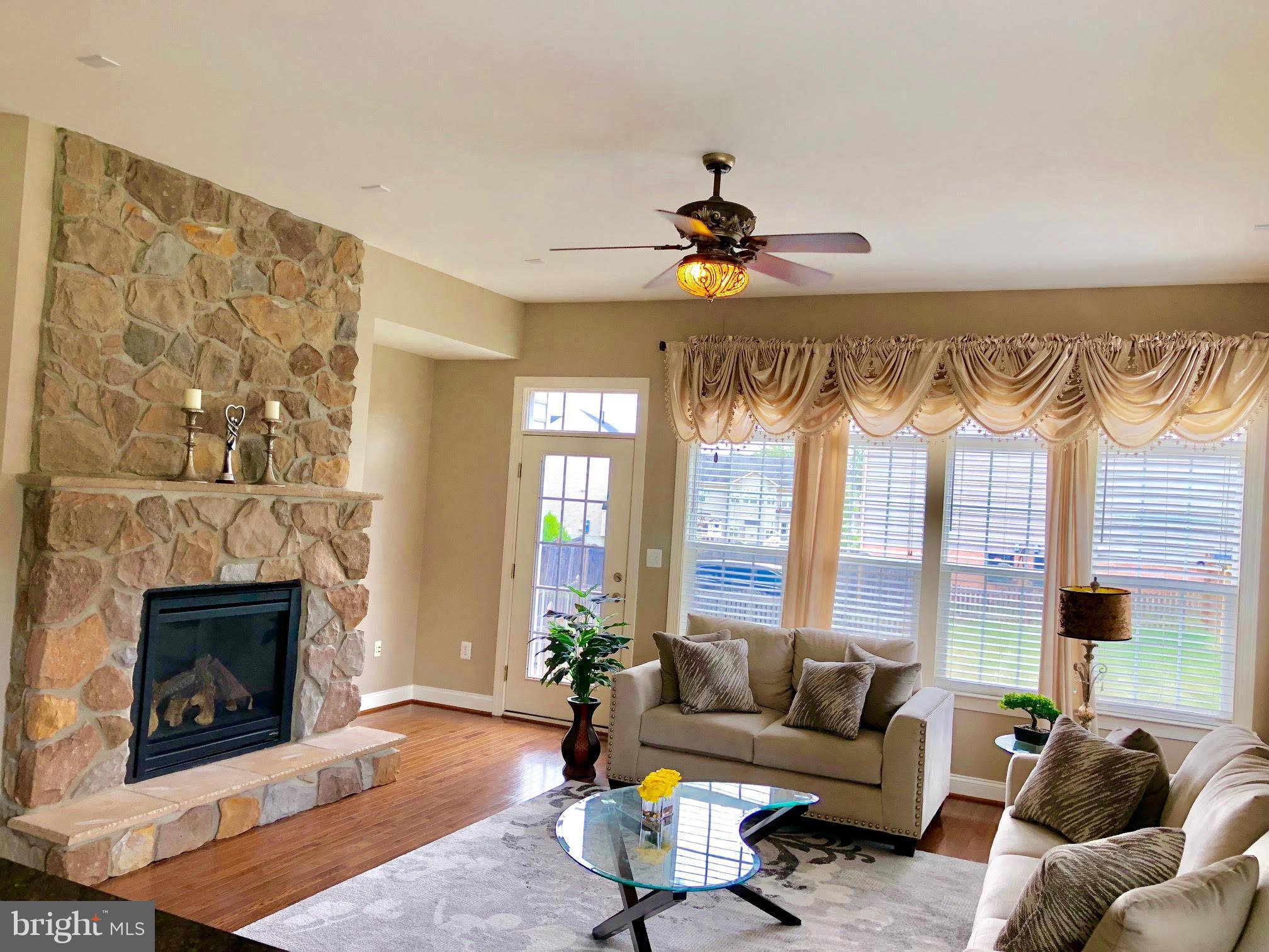 WINSBURY - Residential