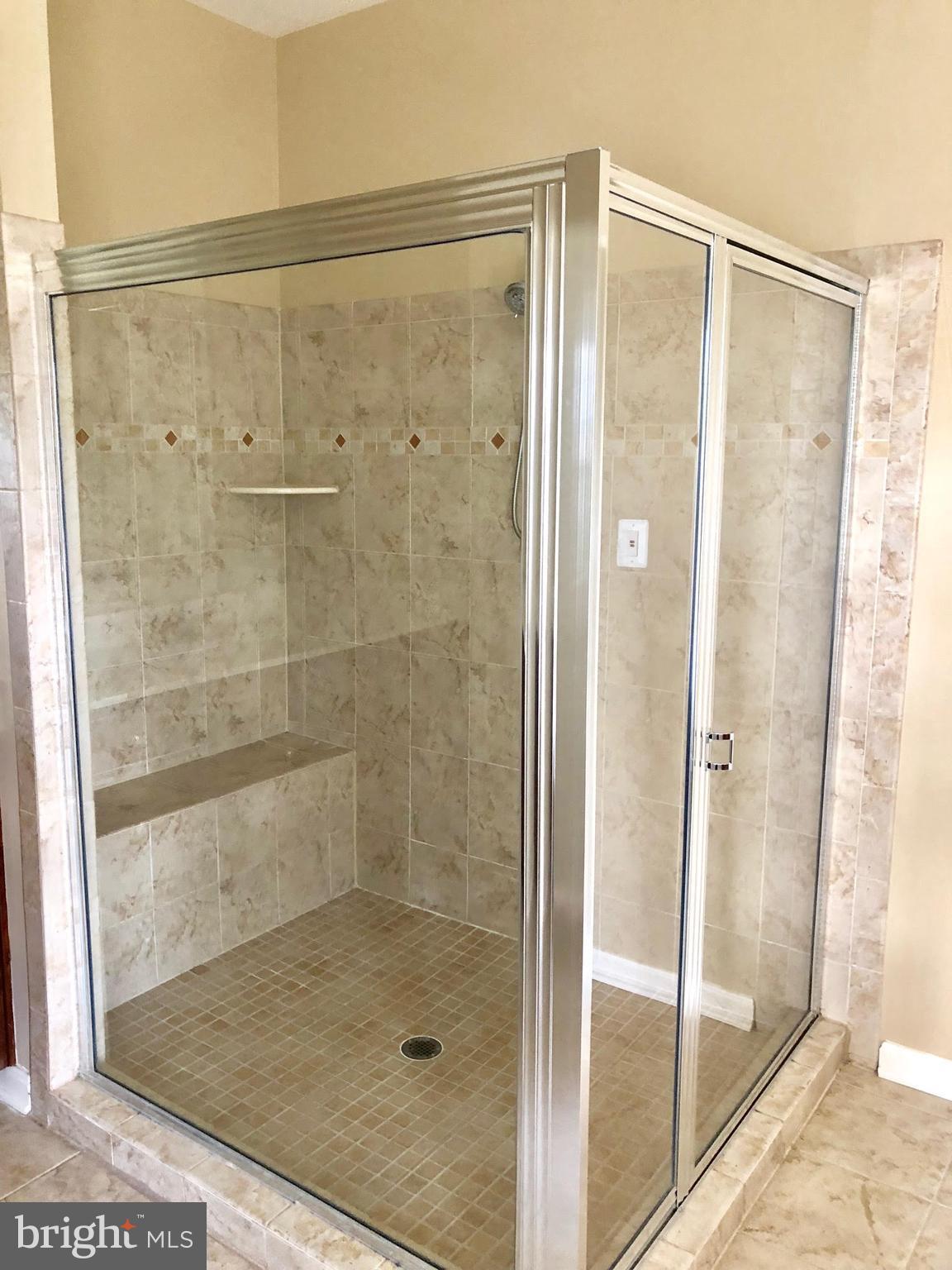 WINSBURY - Residential