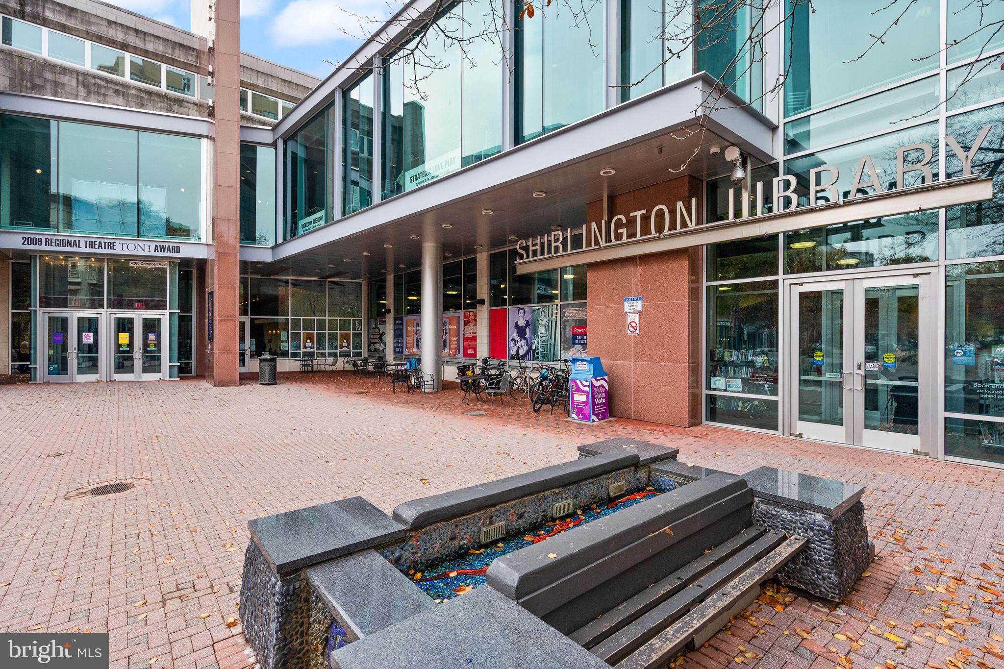 SHIRLINGTON VILLAGE - Residential