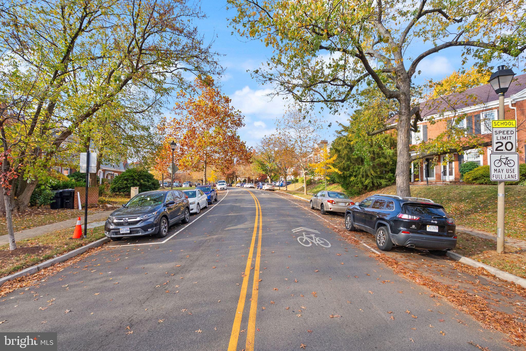 SHIRLINGTON VILLAGE - Residential