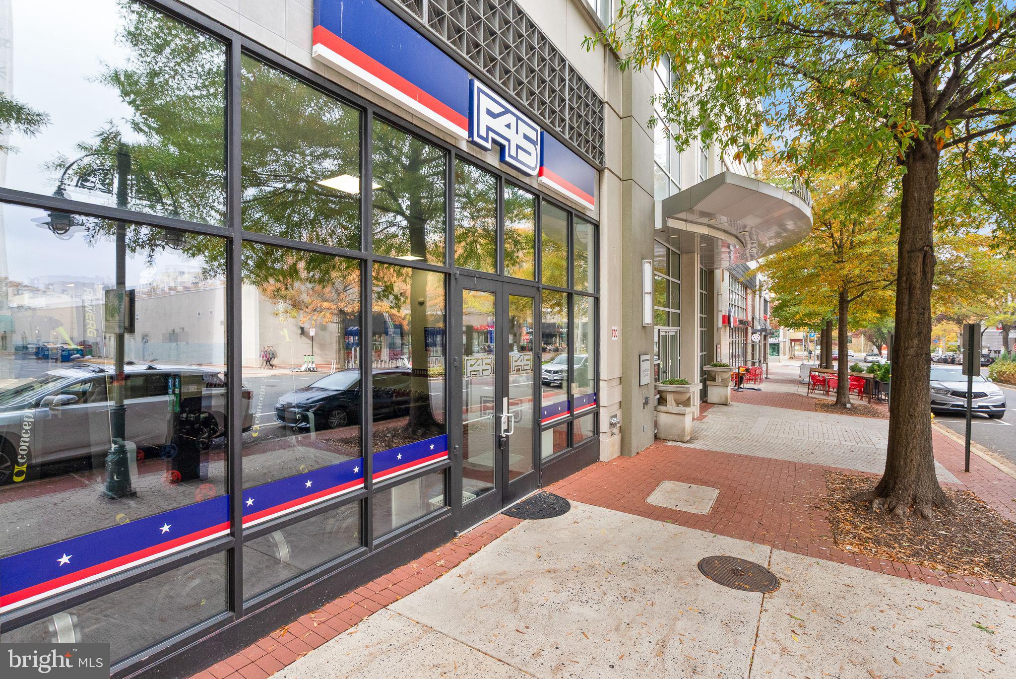 SHIRLINGTON VILLAGE - Residential