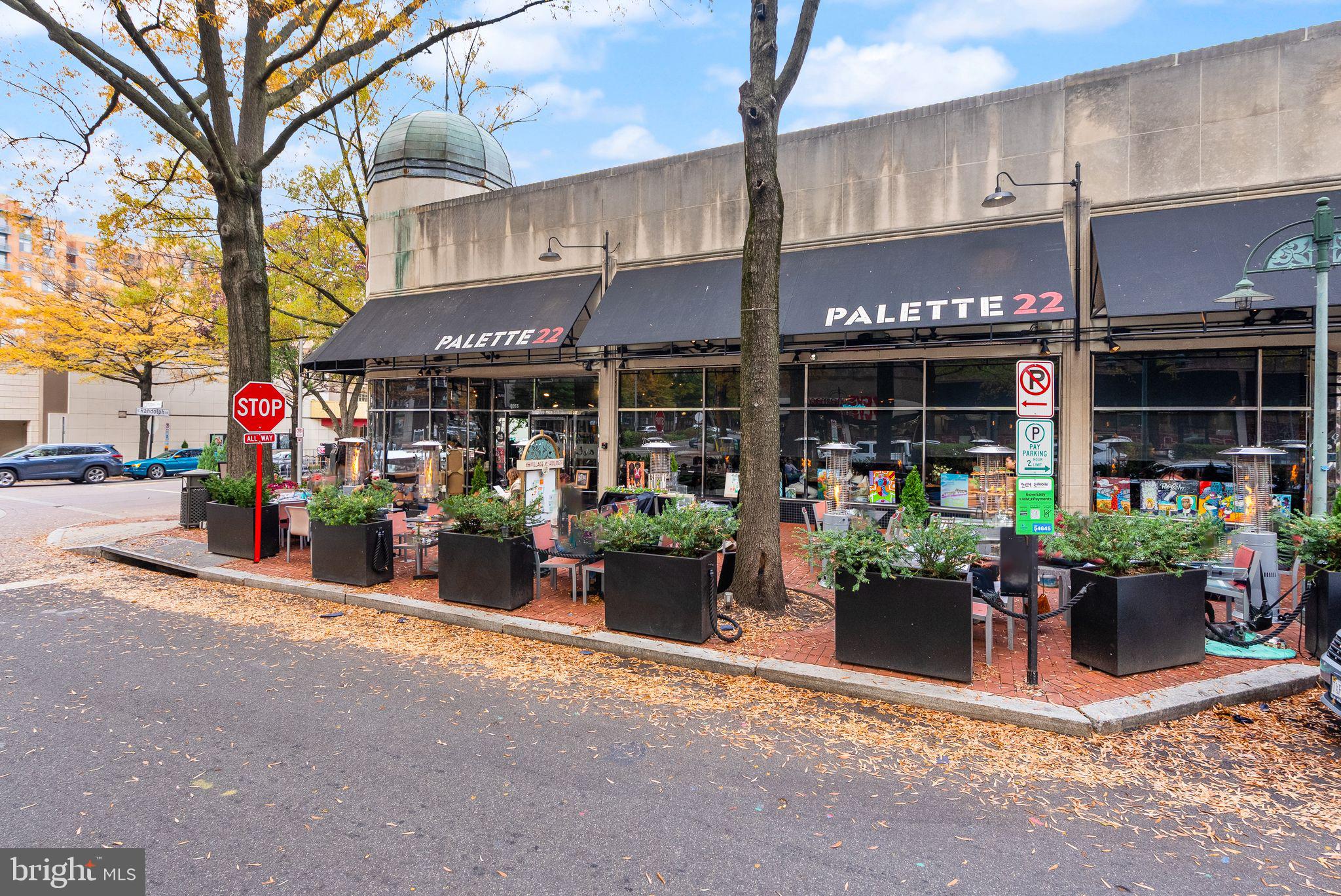 SHIRLINGTON VILLAGE - Residential