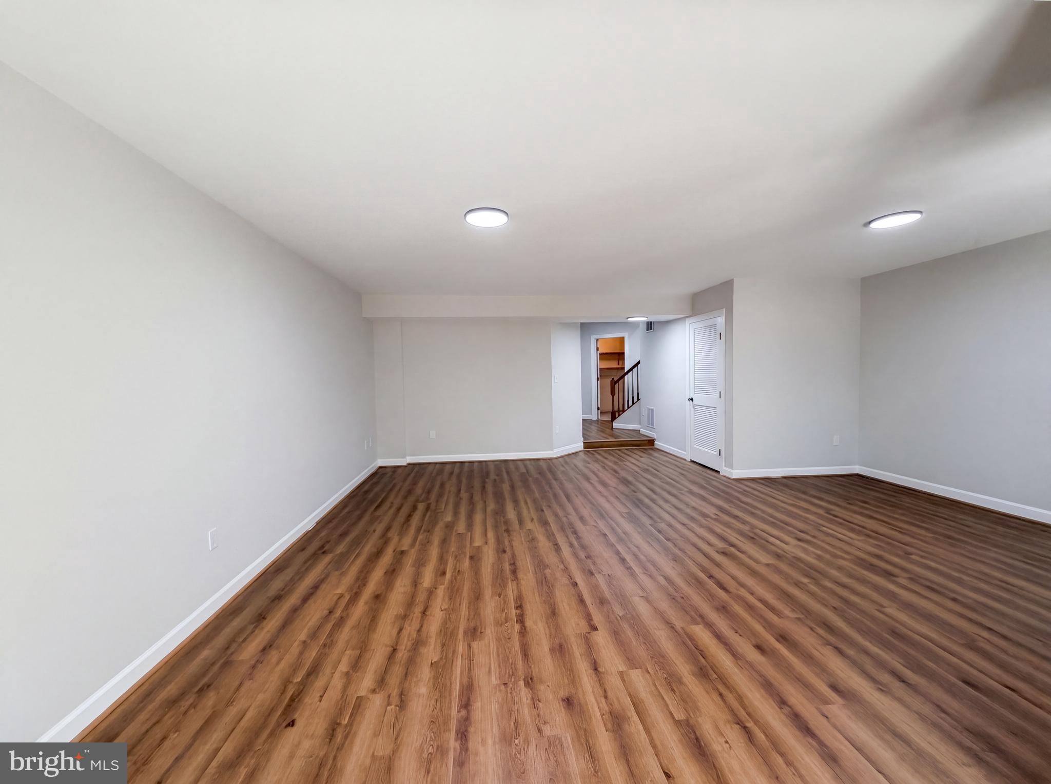 JAPONICA - Residential