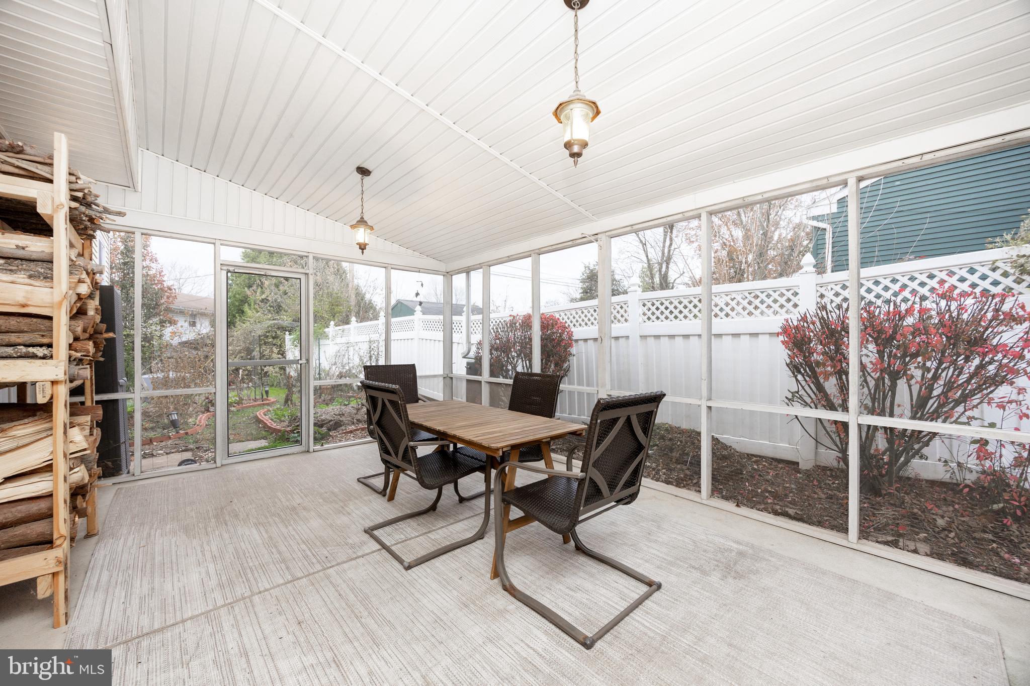 AMITY GARDENS - Residential