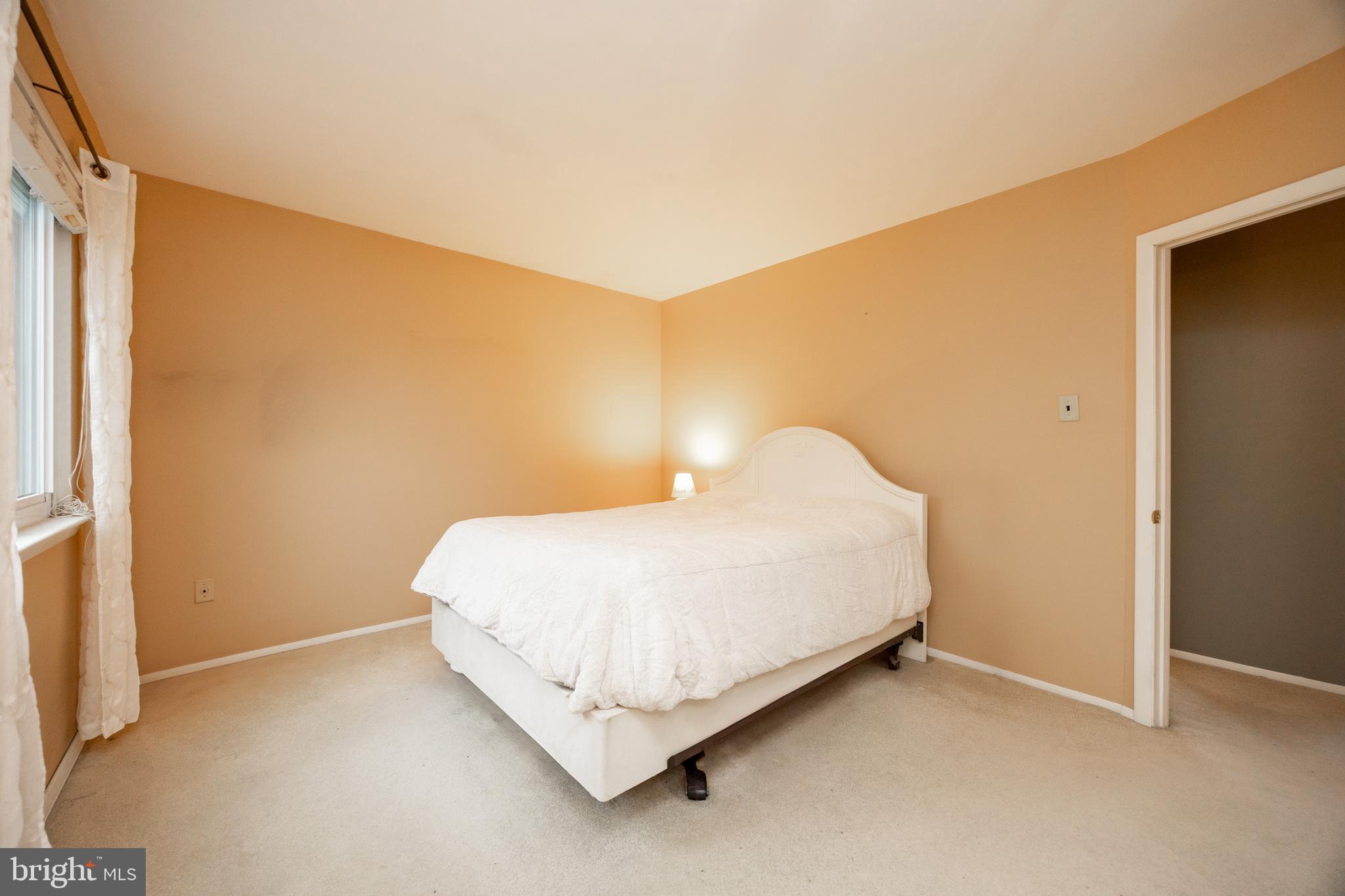 AMITY GARDENS - Residential