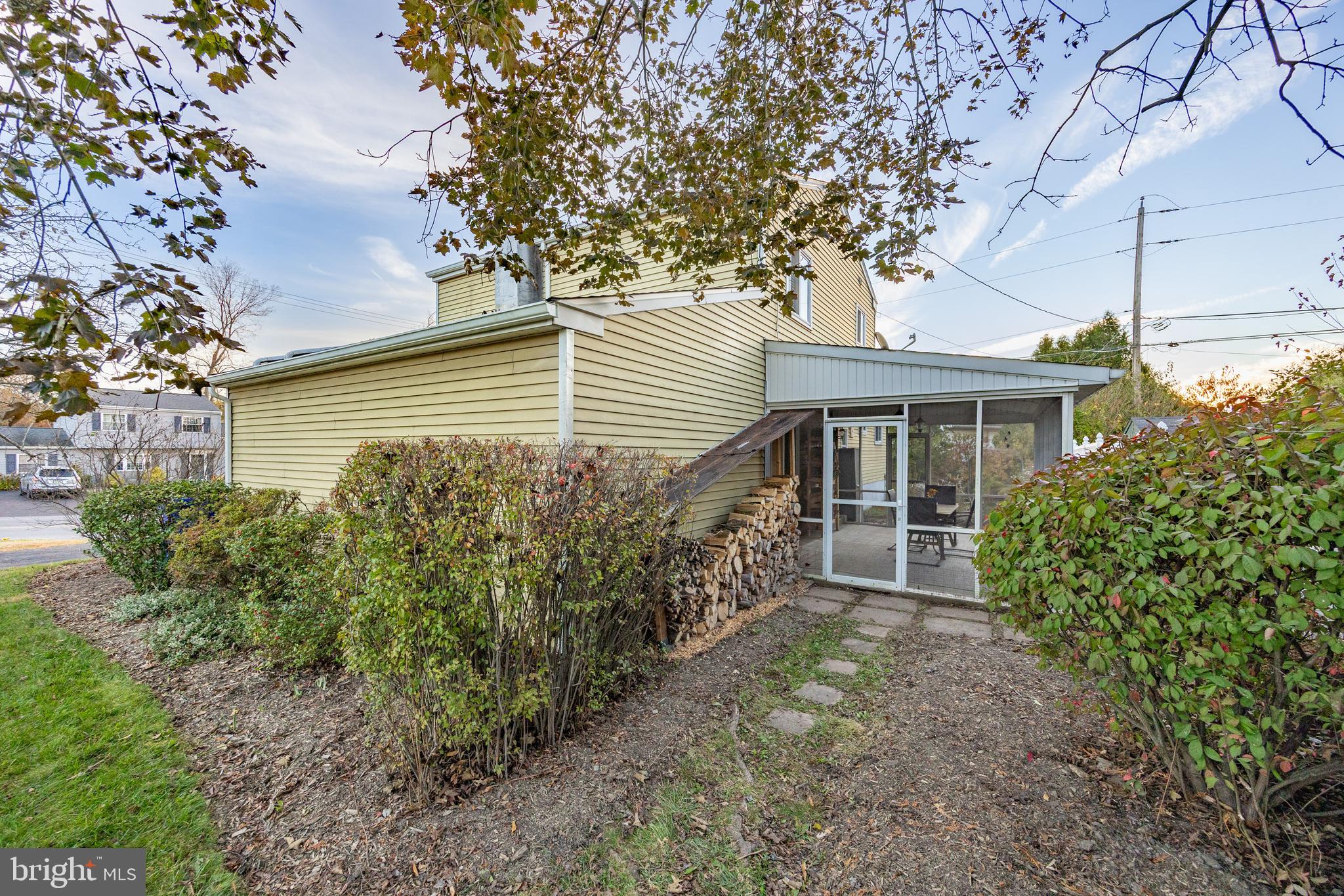 AMITY GARDENS - Residential