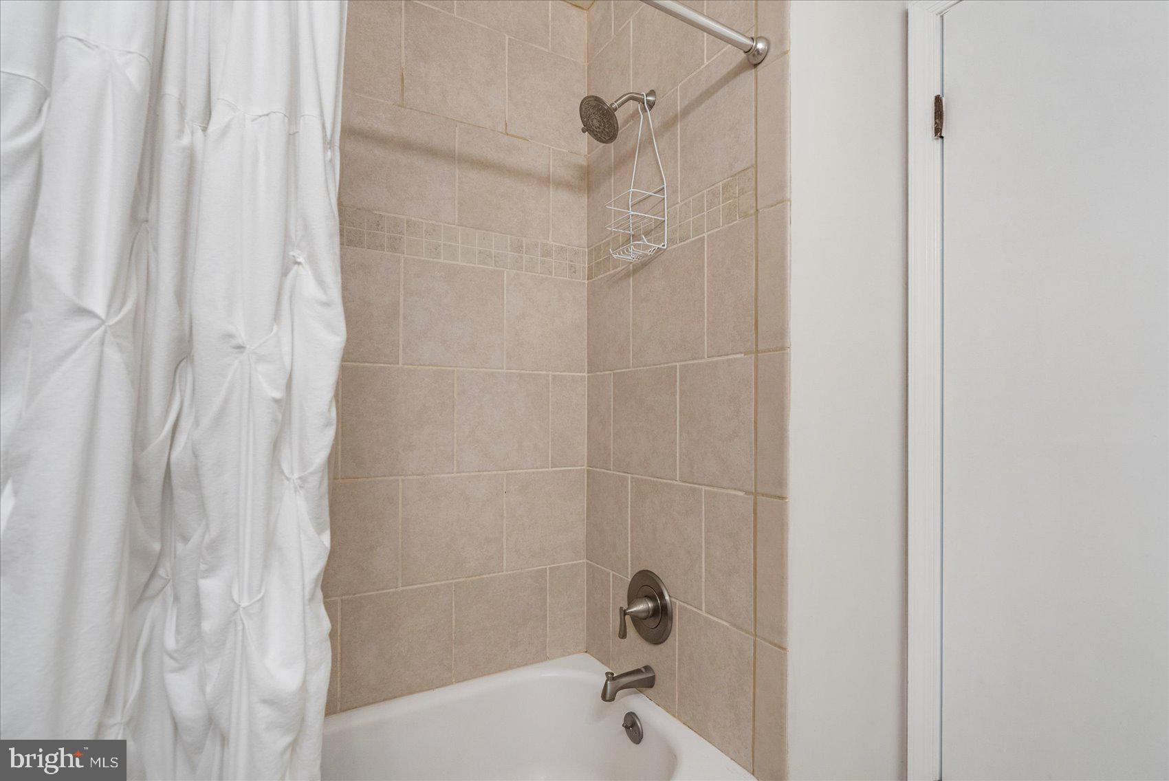 UPPER MARLBORO - Residential