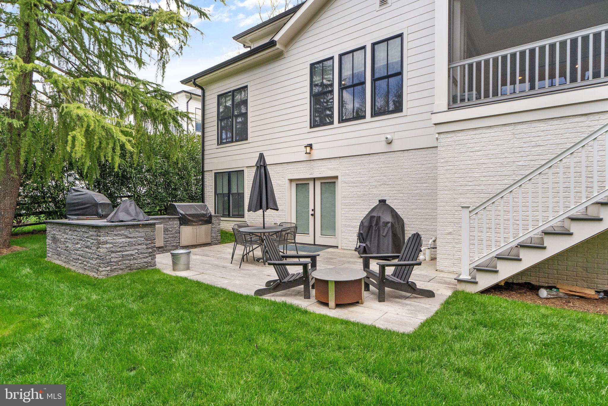 CHESTERBROOK WOODS - Residential