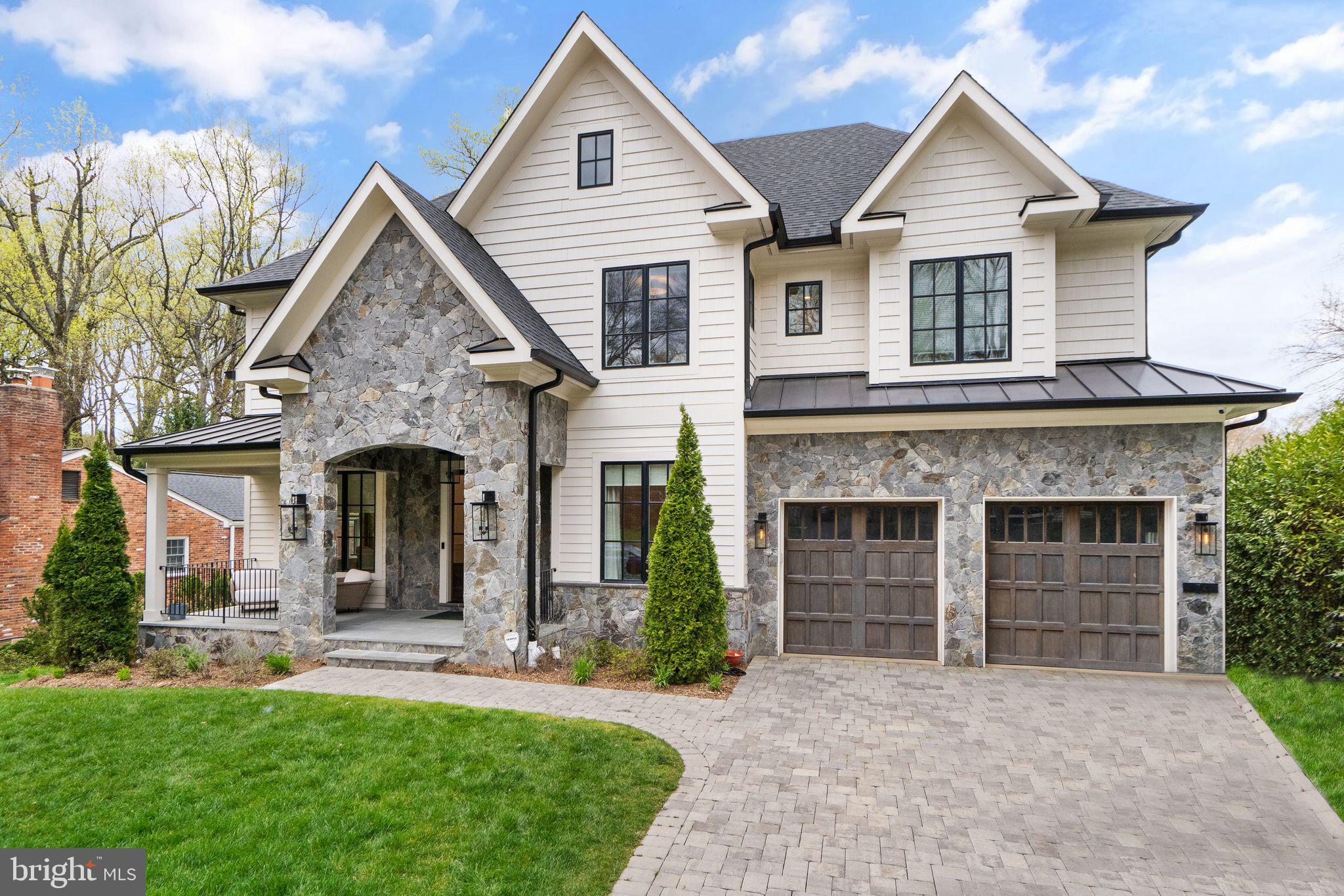 CHESTERBROOK WOODS - Residential