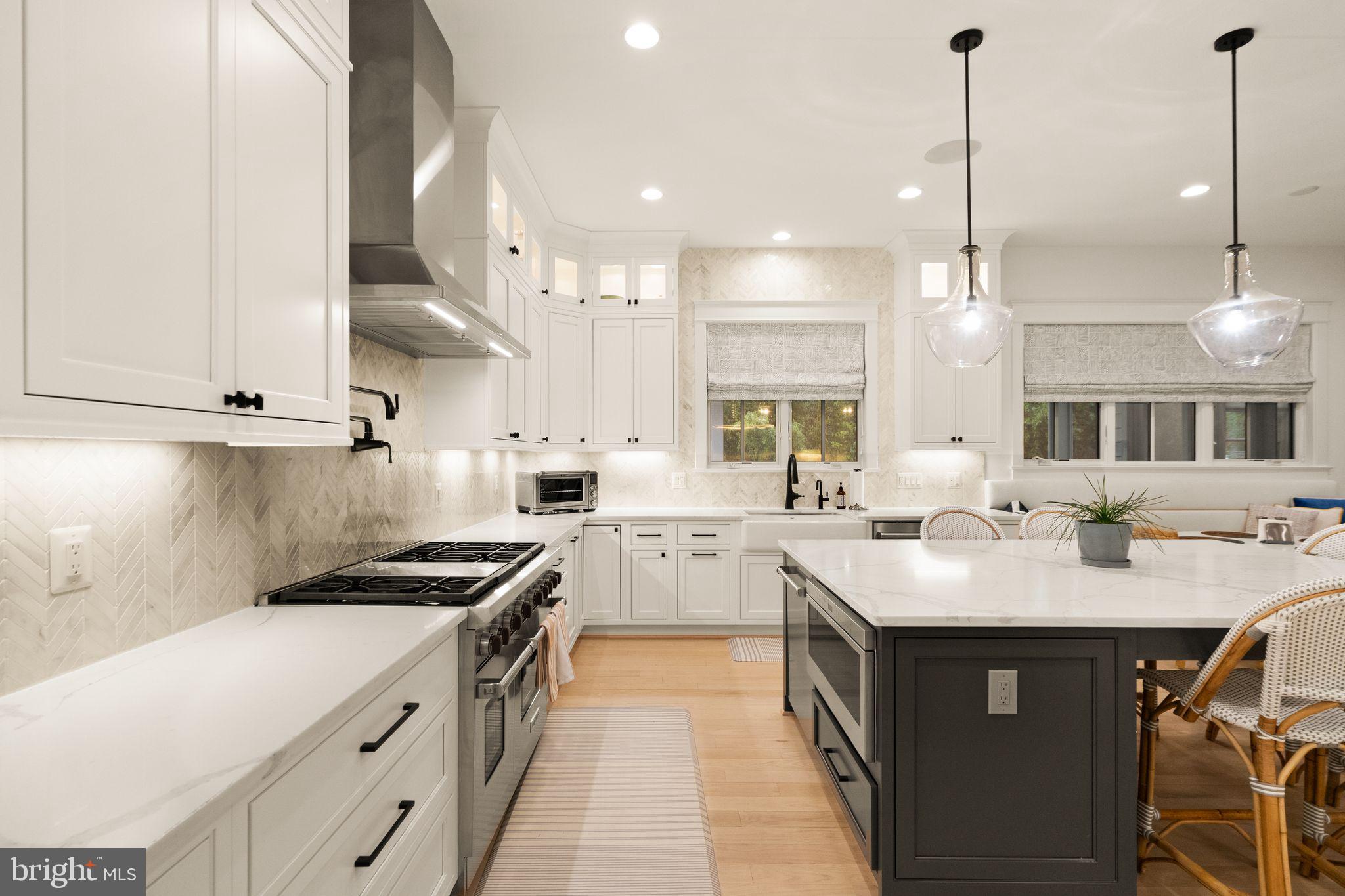 CHESTERBROOK WOODS - Residential