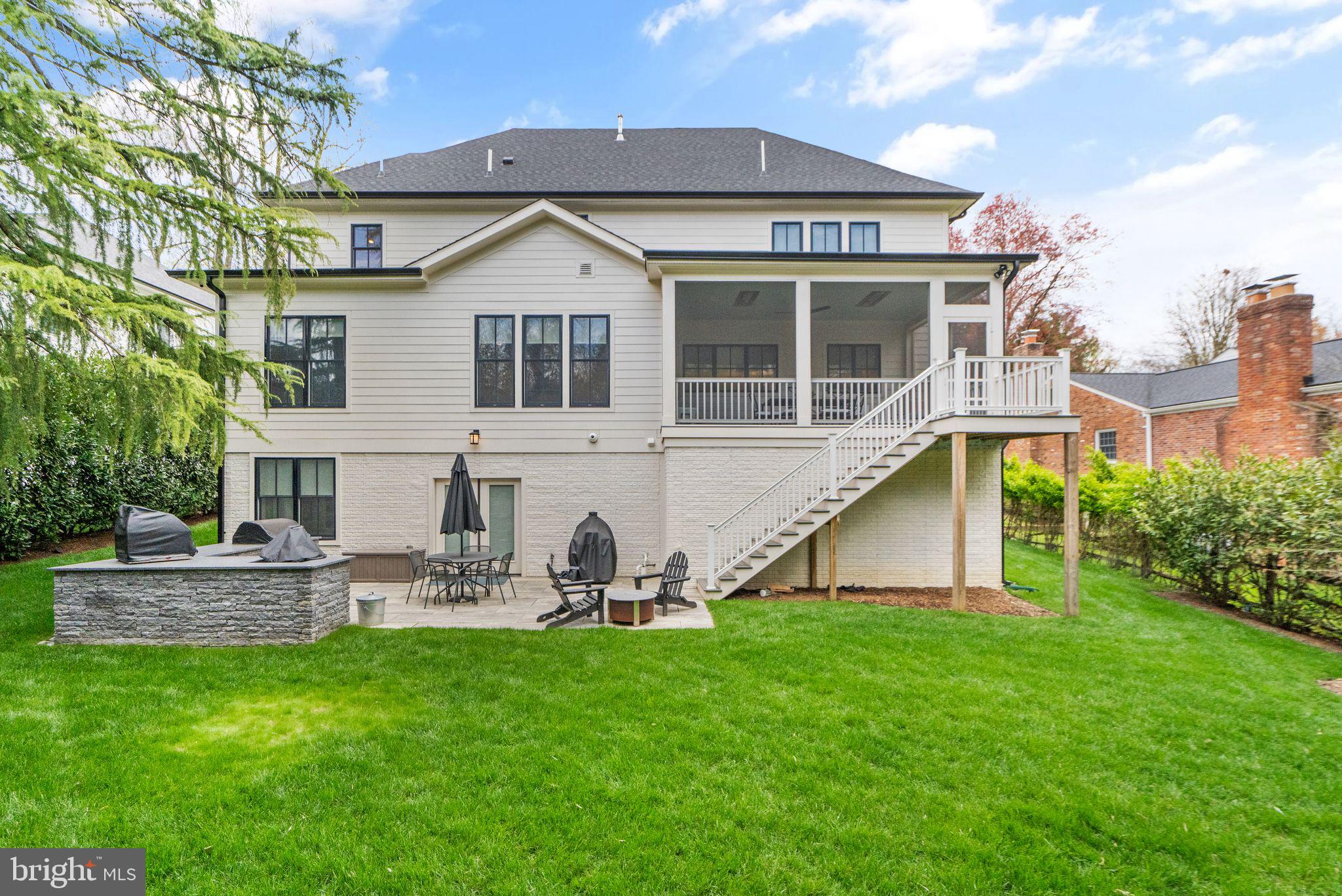 CHESTERBROOK WOODS - Residential