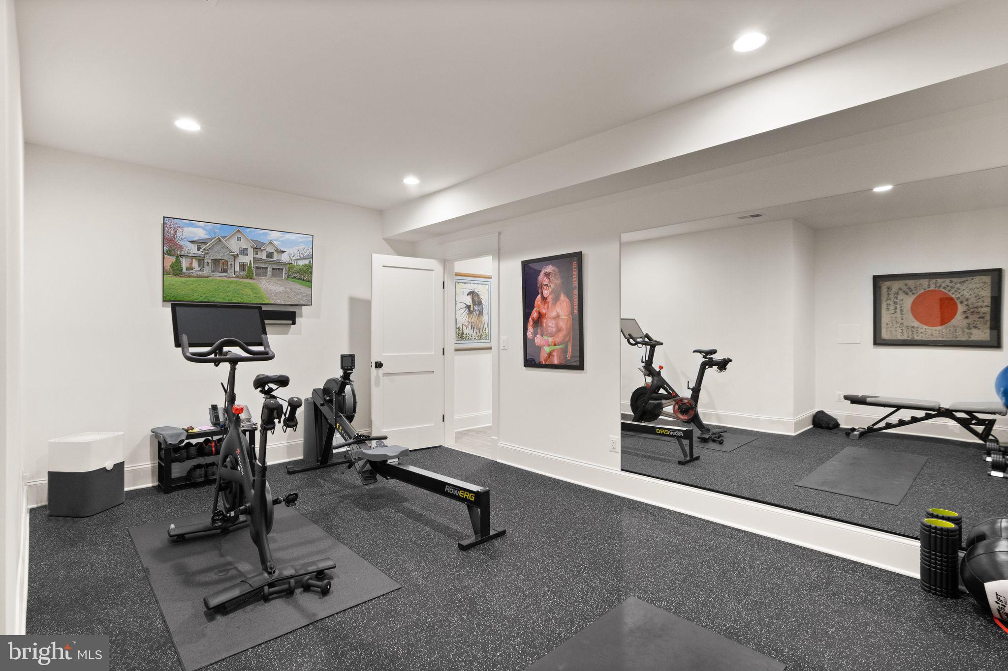 CHESTERBROOK WOODS - Residential