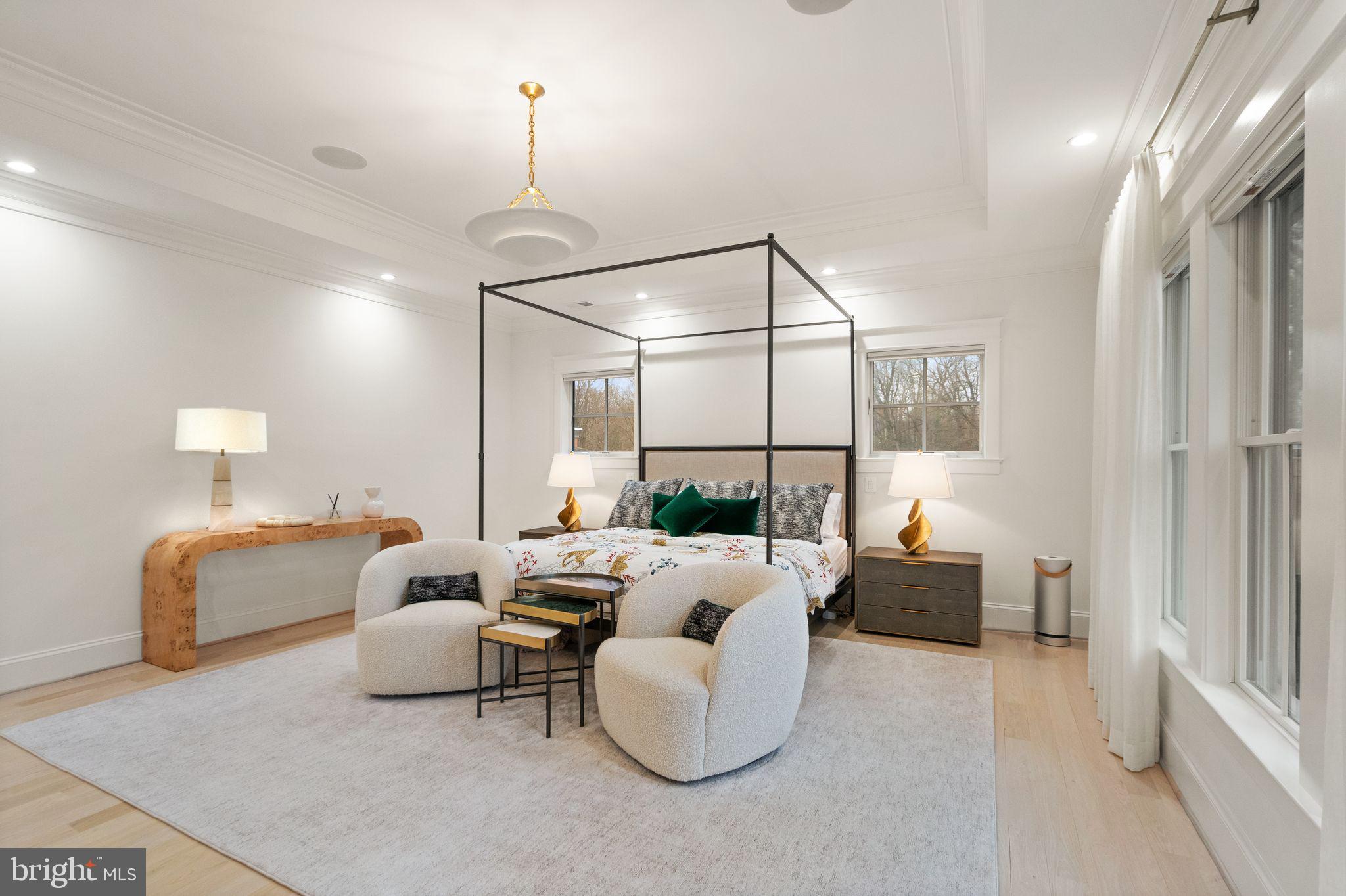 CHESTERBROOK WOODS - Residential