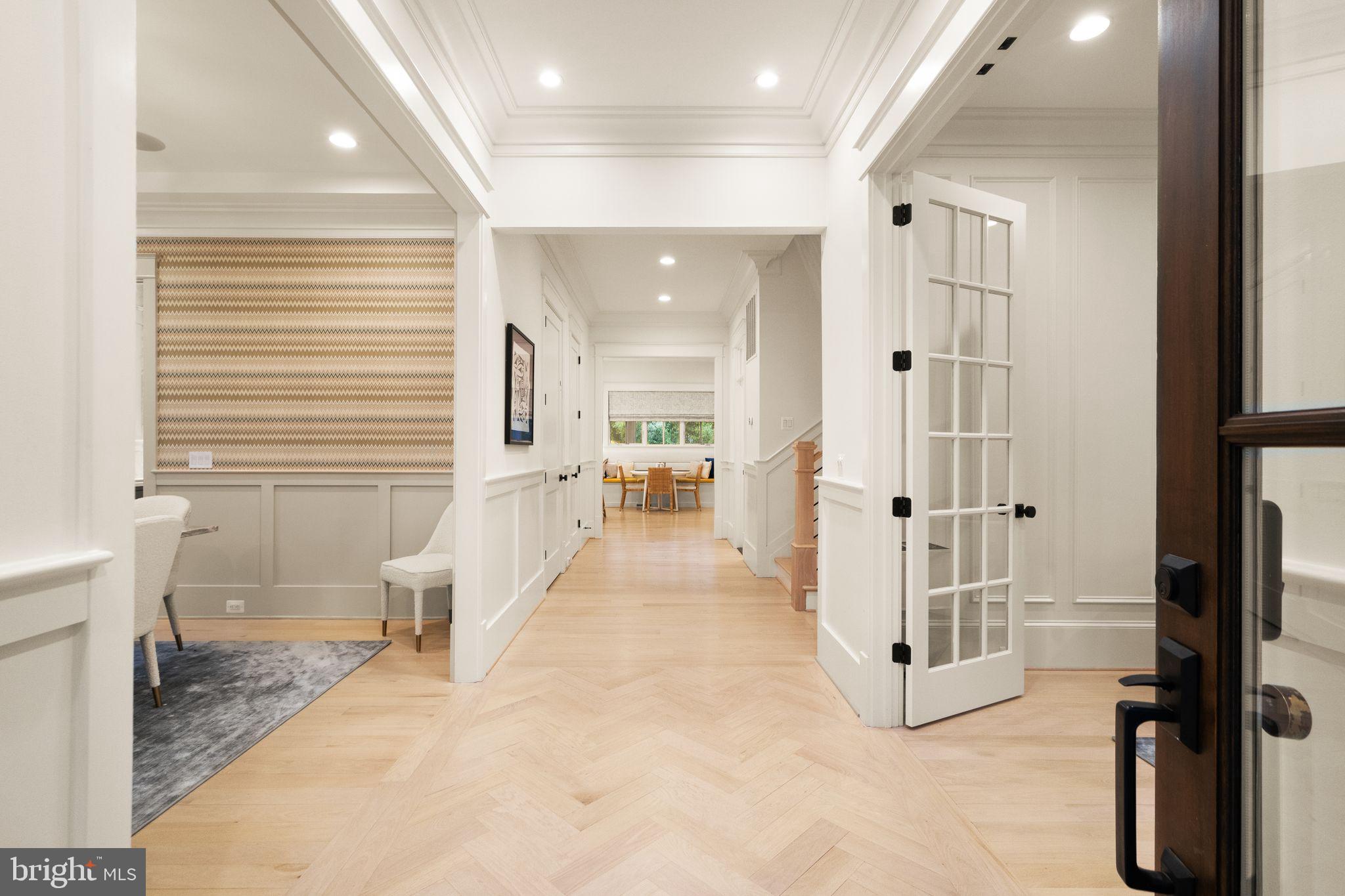 CHESTERBROOK WOODS - Residential