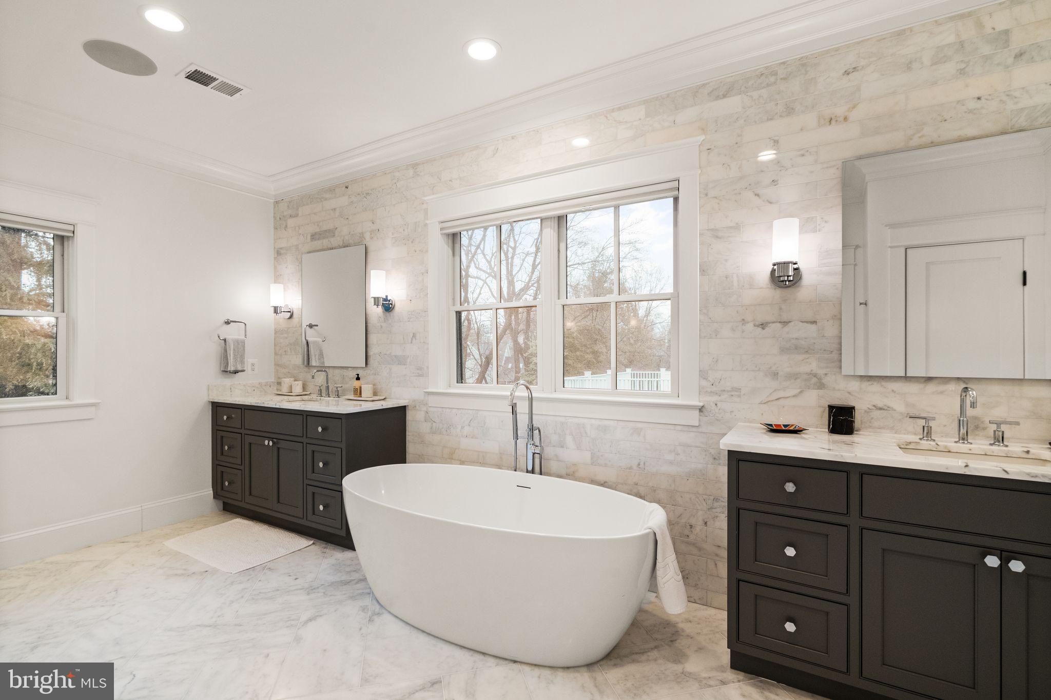 CHESTERBROOK WOODS - Residential