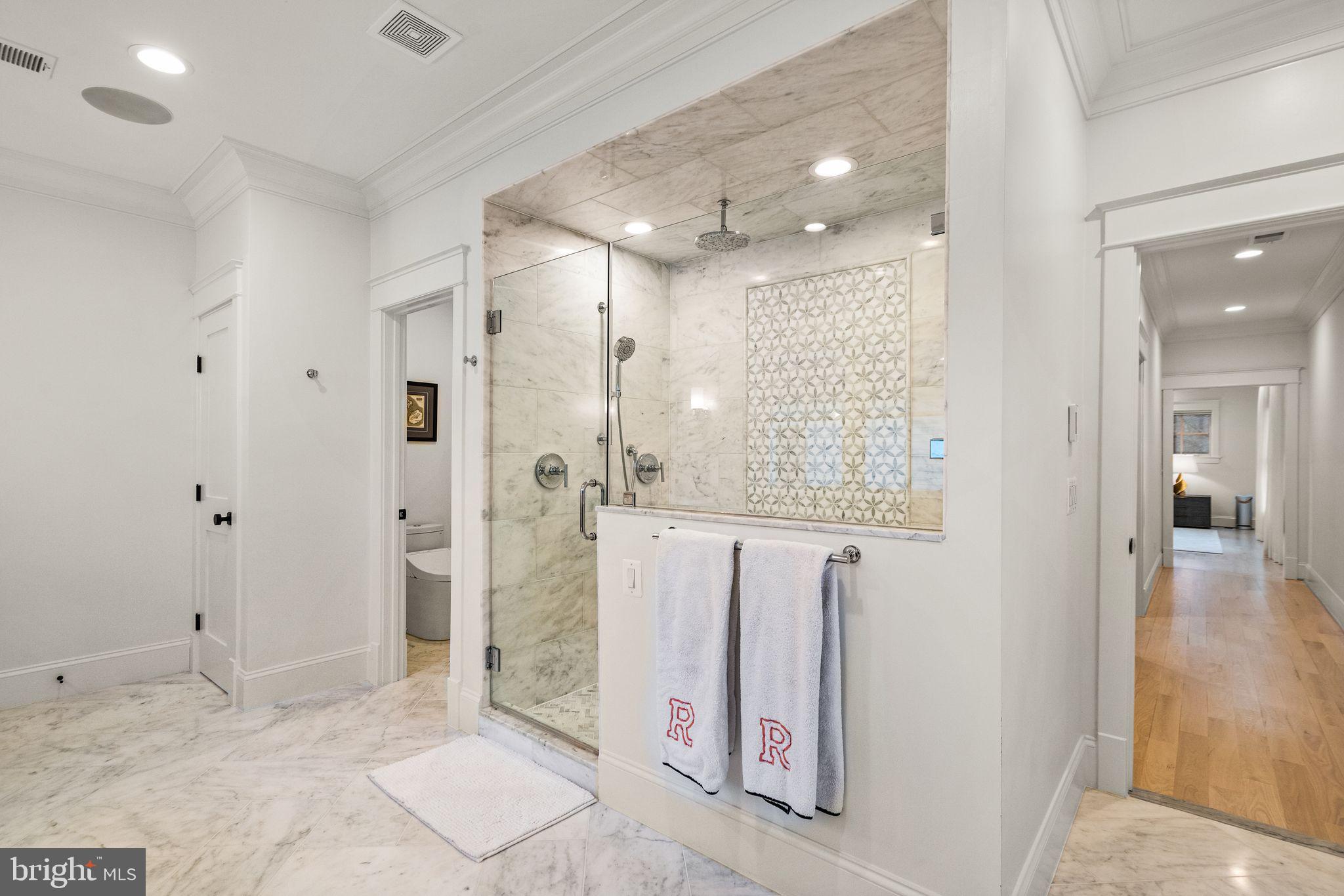 CHESTERBROOK WOODS - Residential