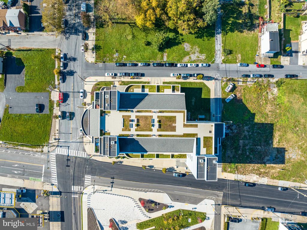 Photo of 1500 N 6th Street #502, HARRISBURG, PA 17102 (MLS # PADA2052512)