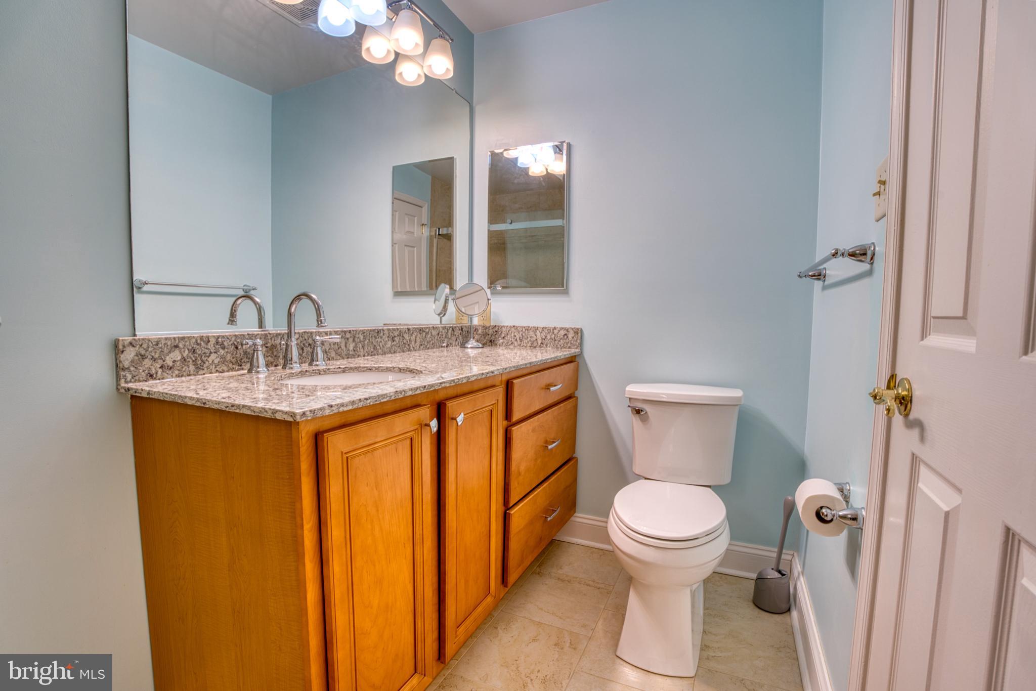 RAINFLOWER/LOVETON - Residential