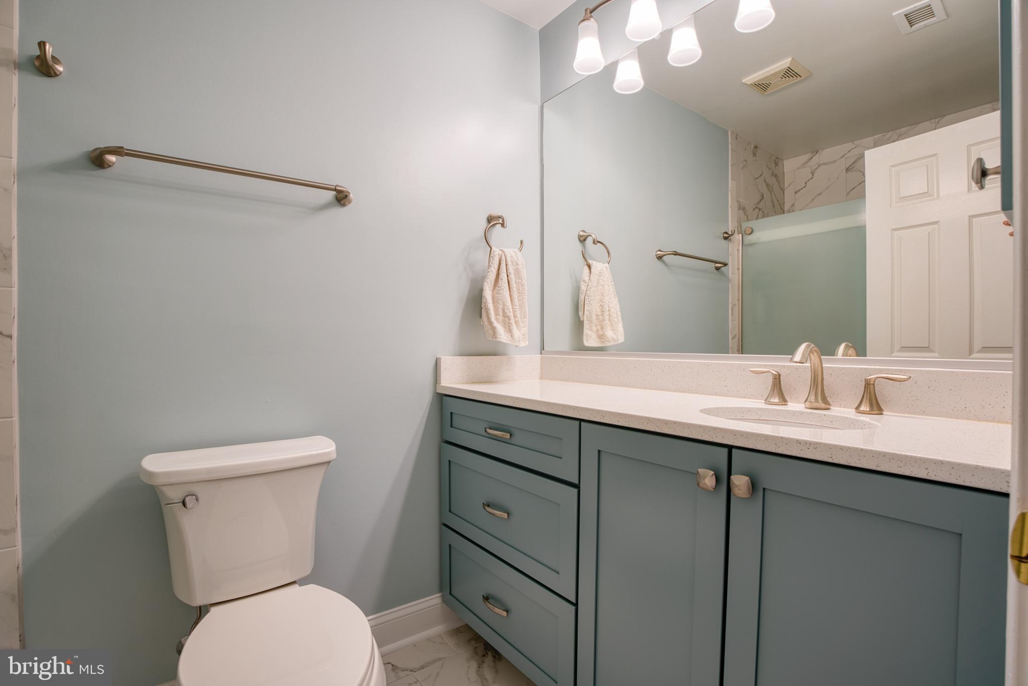 RAINFLOWER/LOVETON - Residential