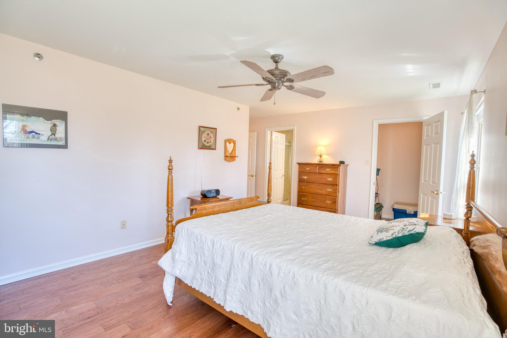 RAINFLOWER/LOVETON - Residential