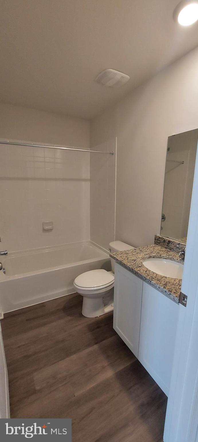 TUSCARORA CREEK - Residential Lease