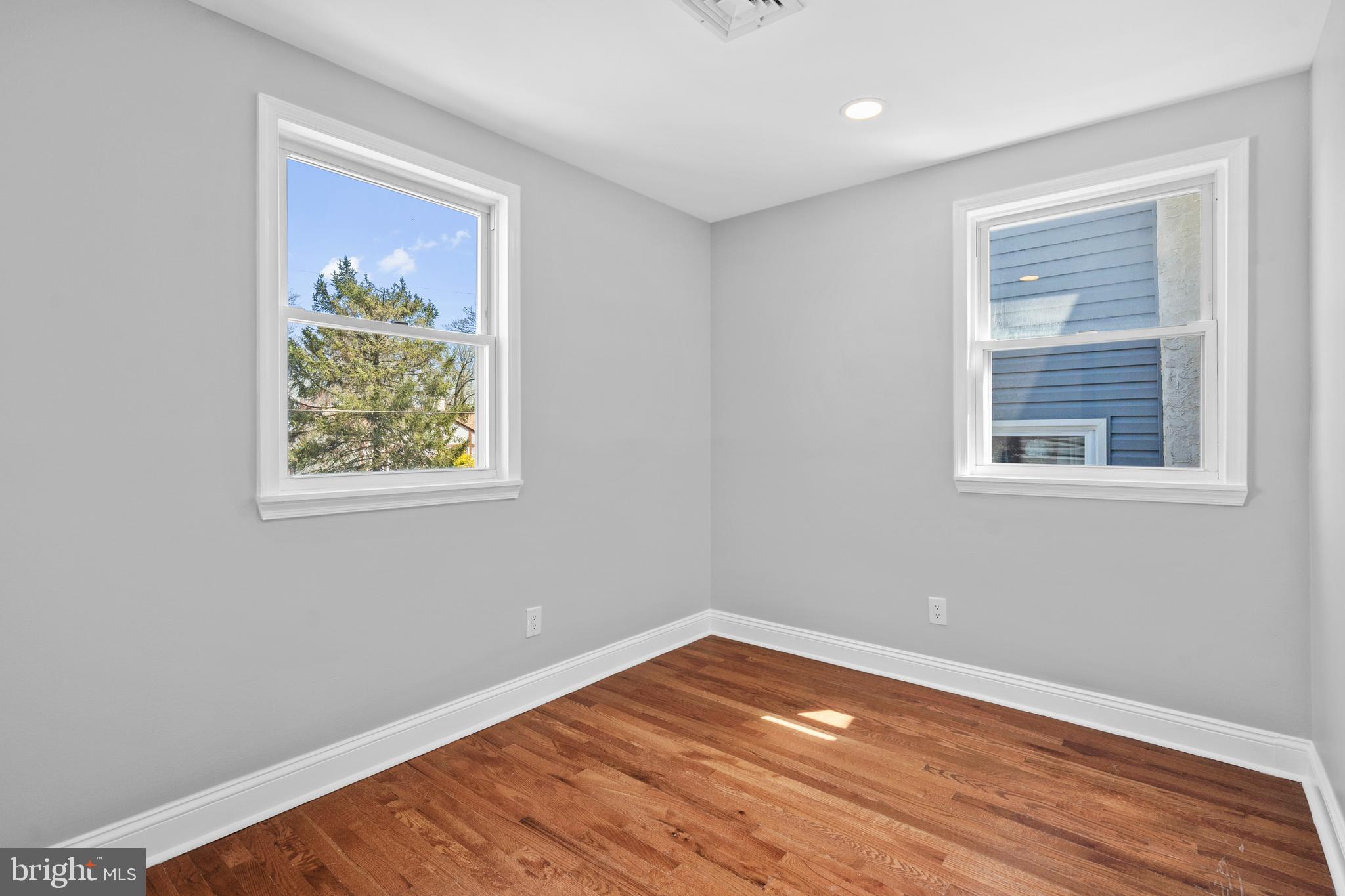 TREVOSE HGTS - Residential